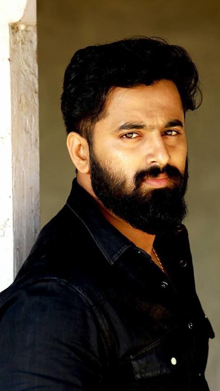 720x1280 Unni Mukundan for Android, Phone