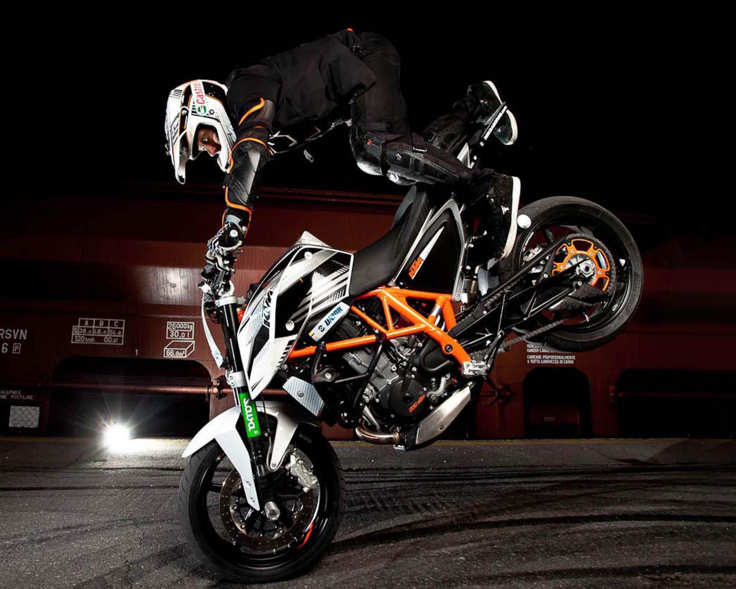 2560x2050 HD Image Bike Rok Bagoros Ktm Duke Stunt 2560×2048, Desktop