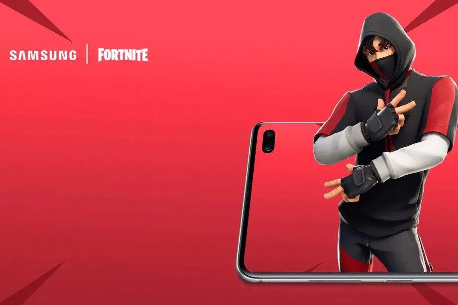 920x620 Ikonik Fortnite wallpaper, Desktop