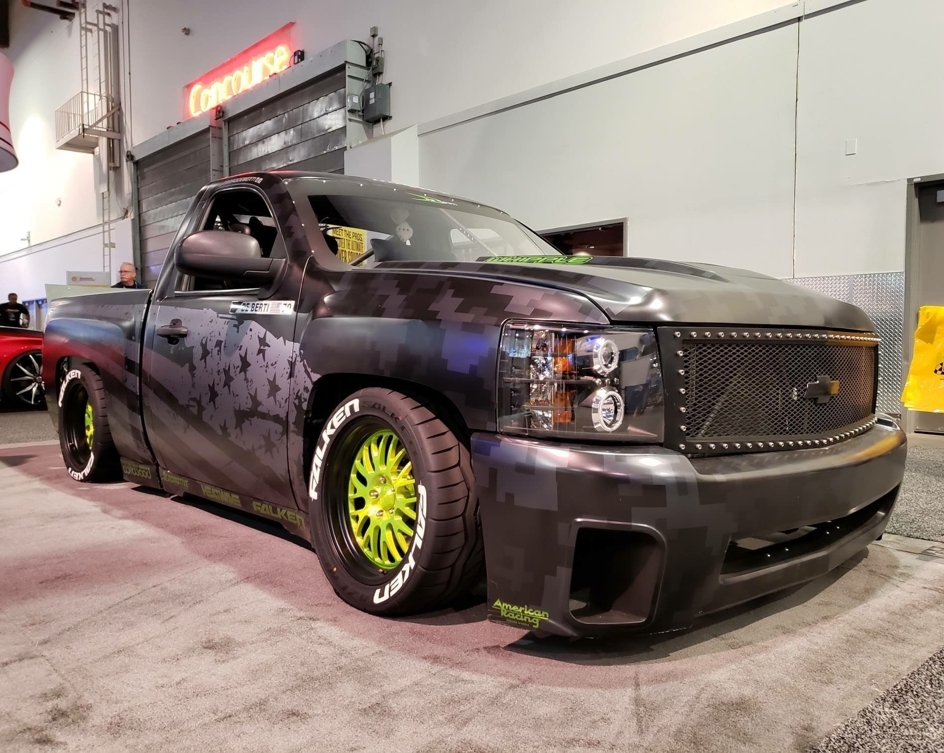 1900x1520 Dropped Silverado's. Chevrolet trucks, Lowered trucks, Chevy trucks, Desktop