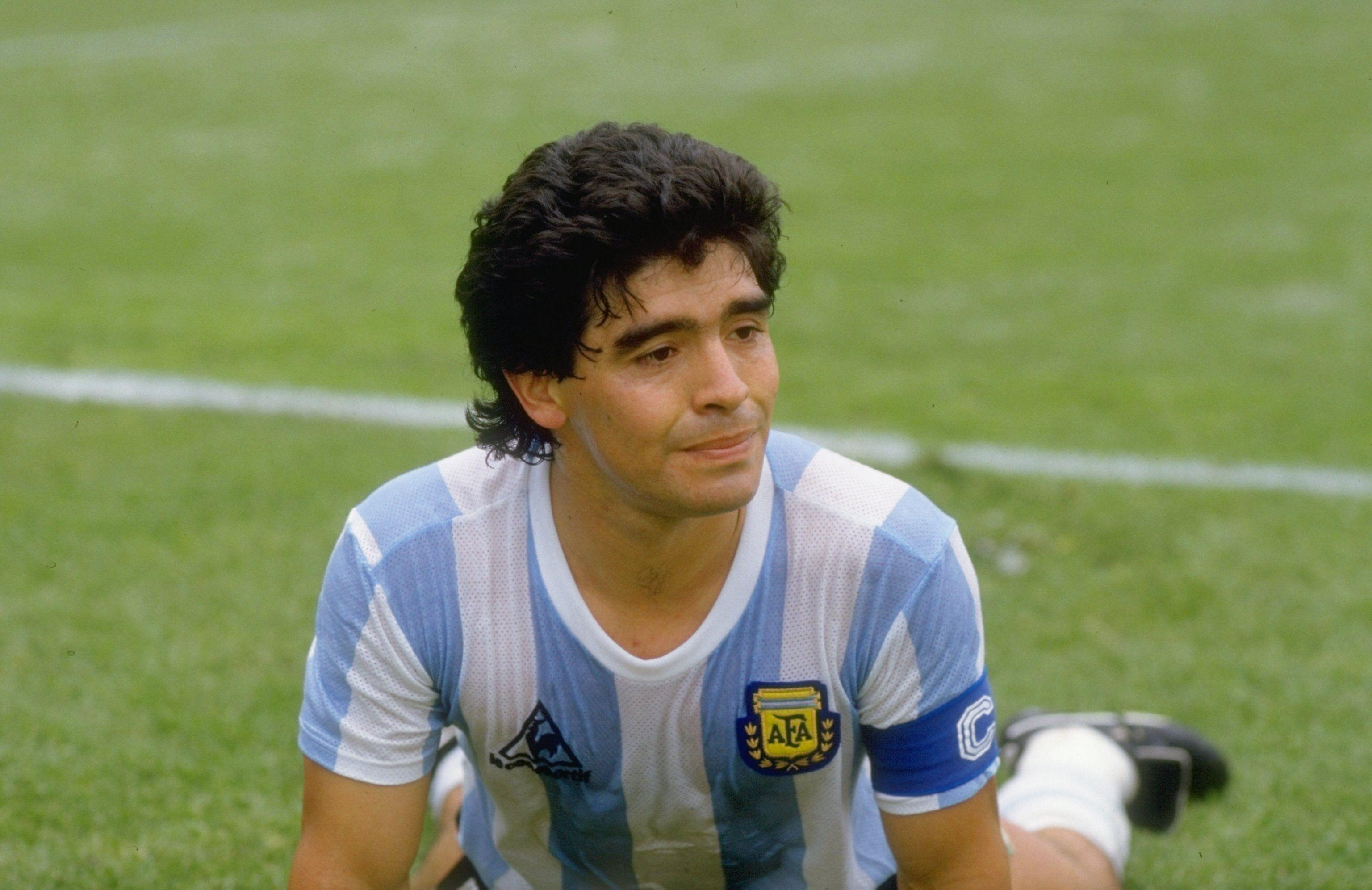 3080x2000 Diego Maradona of Argentina. Diego Maradona Wallpaper, Desktop