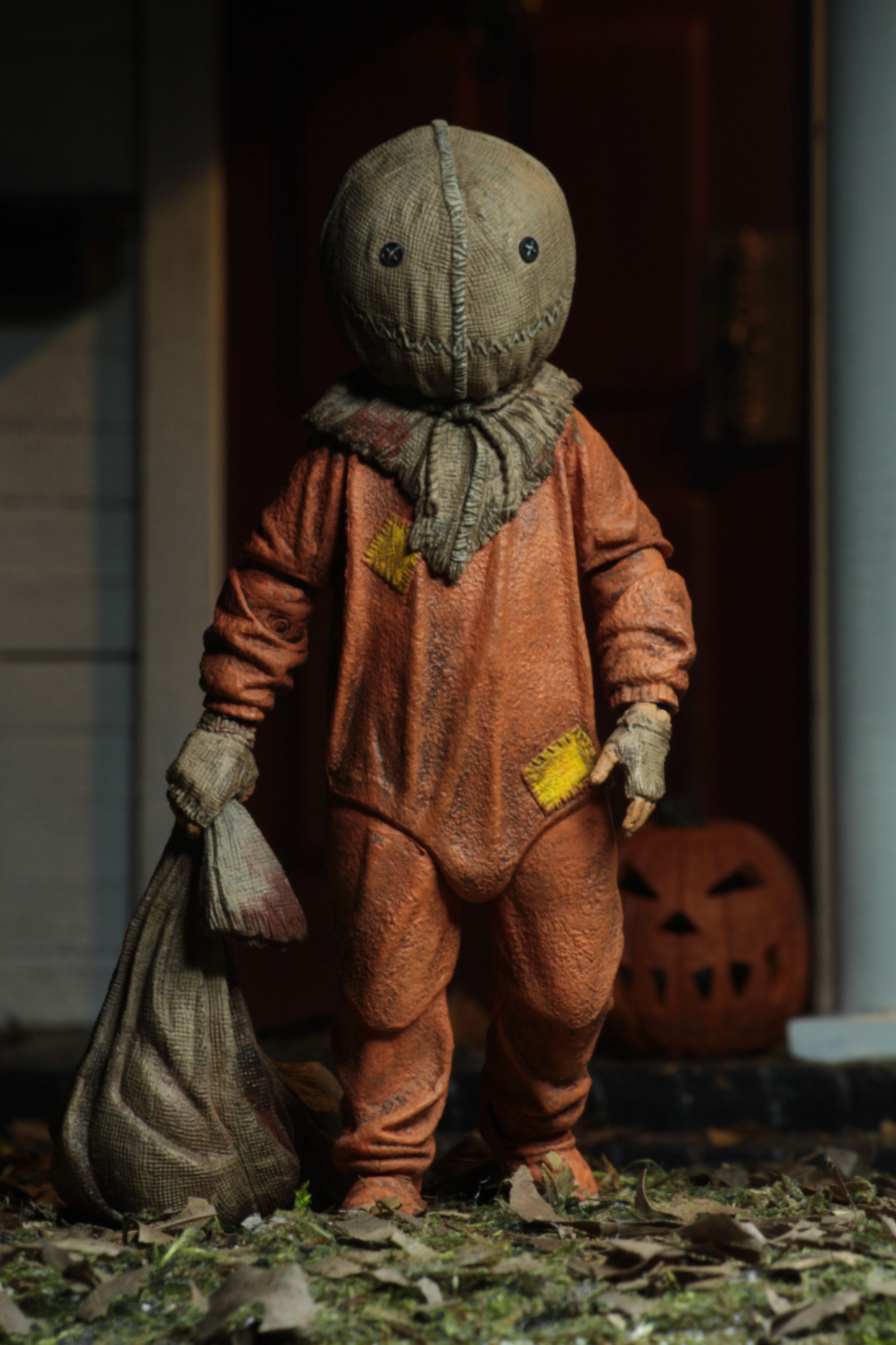 2400x3600 NECA Trick R Treat 7” Scale Action Figure, Phone