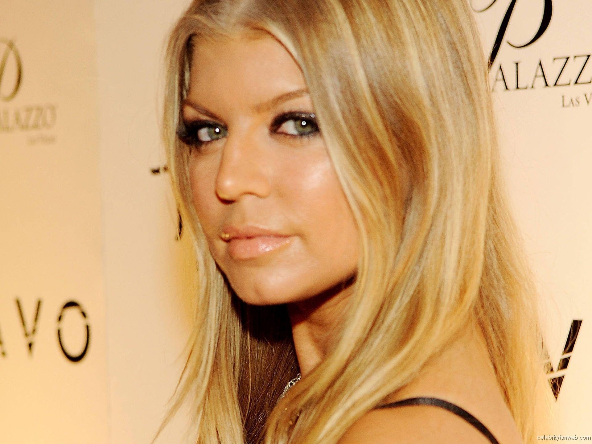 1920x1440 Fergie Wallpaper Y Fotos Picture, Desktop