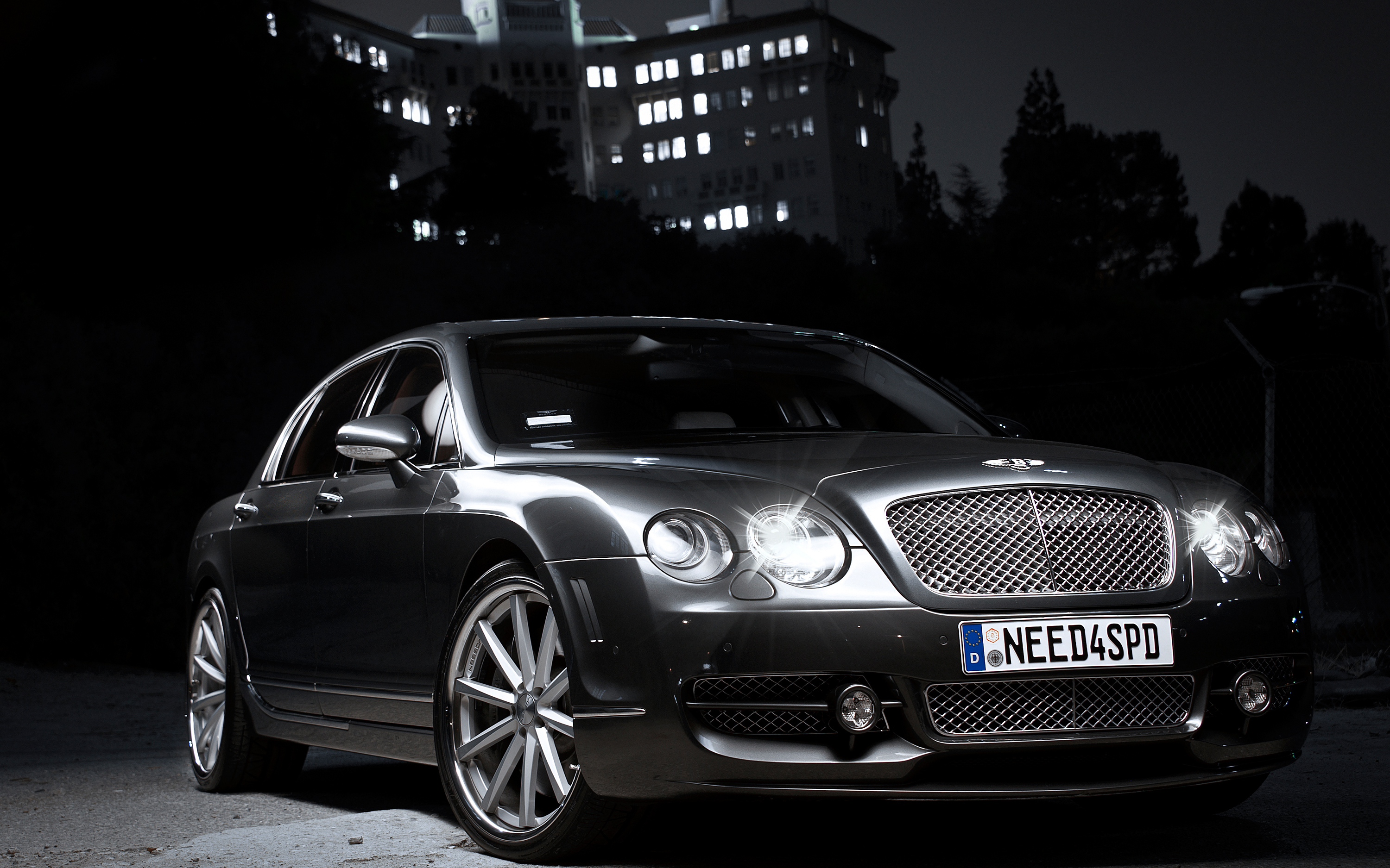 3000x1880 Bentley Continental Flying Spur Wallpaper and Background Image, Desktop