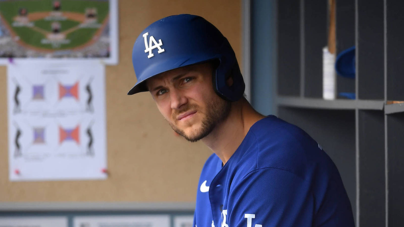 1600x900 Trea Turner apologizes to Cody Bellinger for leaving him hanging, Desktop