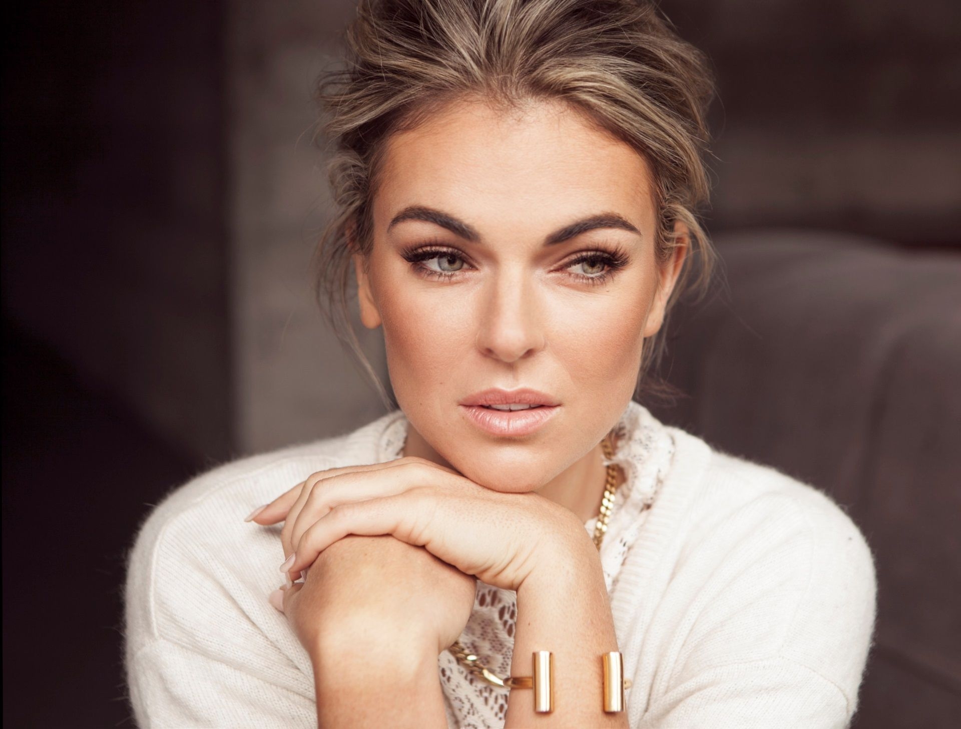 1920x1460 serinda swan wallpaper photo download free. Serinda swan, Golden makeup, Beauty, Desktop