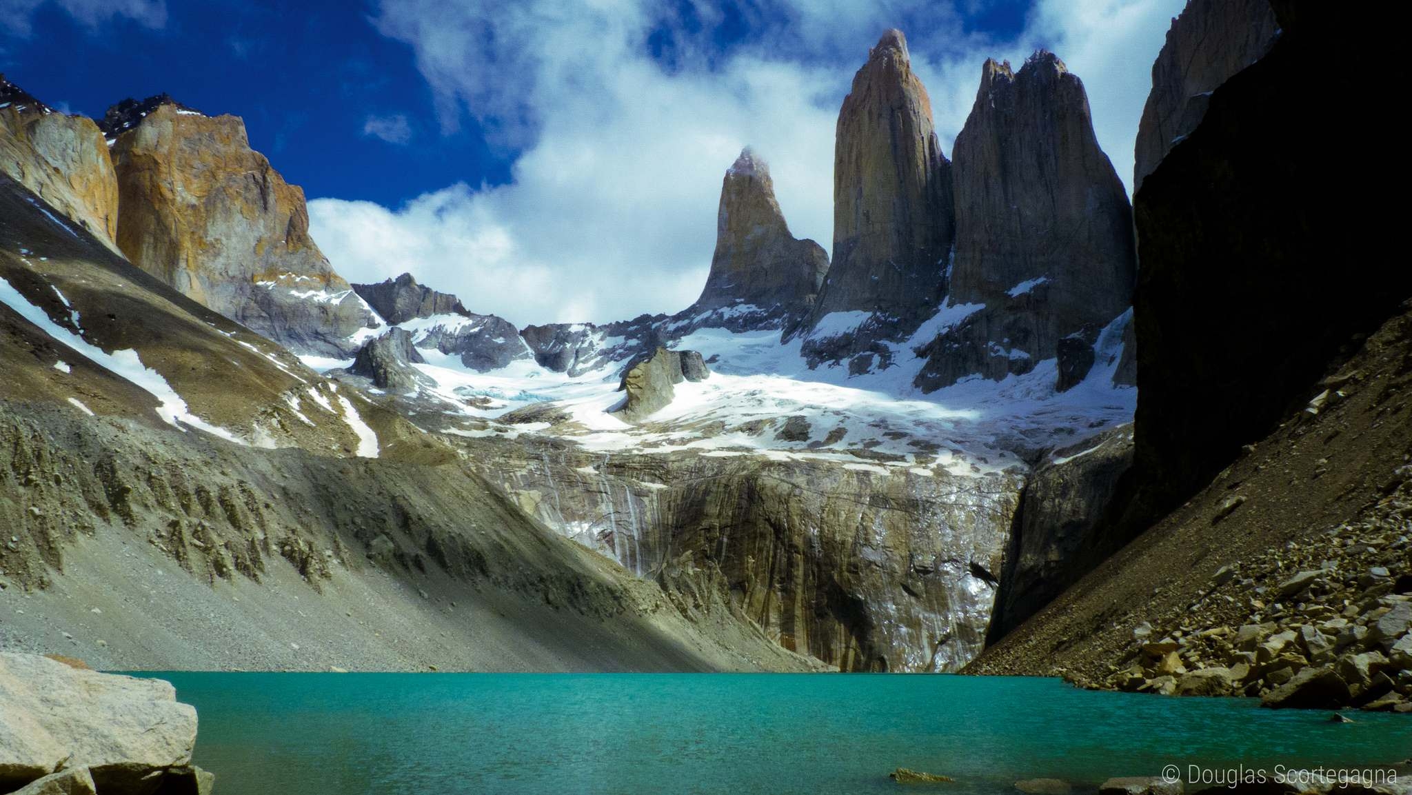 2050x1160 Torres Del Paine, Desktop