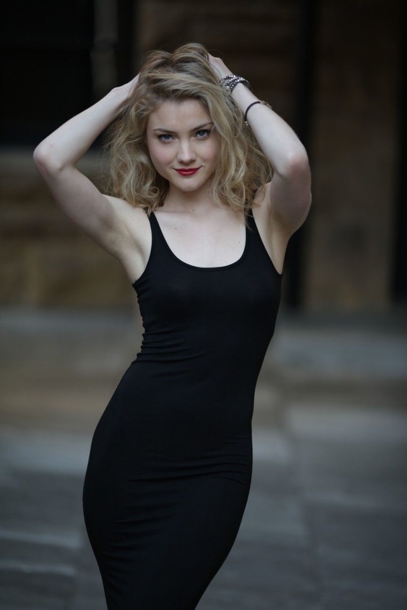 800x1200 Skyler Samuels wallpaper, Phone