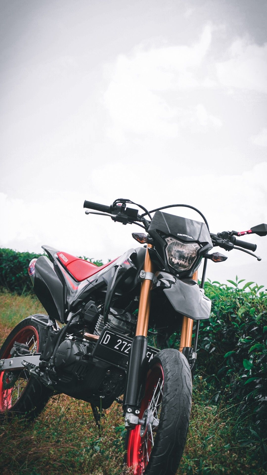 1080x1920 CRF 150 L. Mobil drift, Kendaraan, Layar hitam, Phone