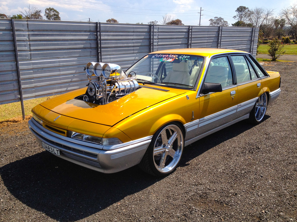 1030x770 IH83LT Holden VL Commodore, Desktop