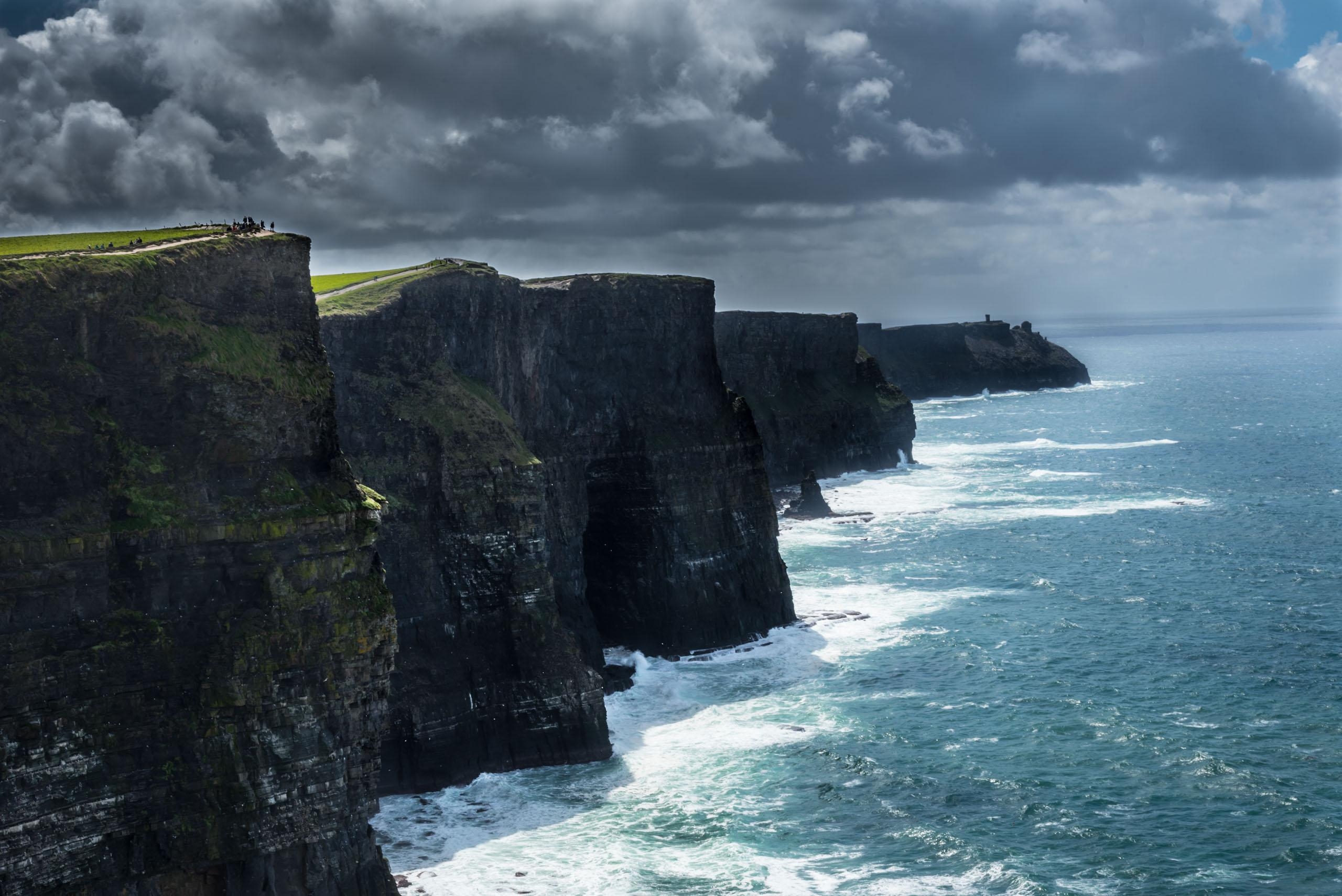 2560x1710 Some views of the Cliffs of Moher, Desktop