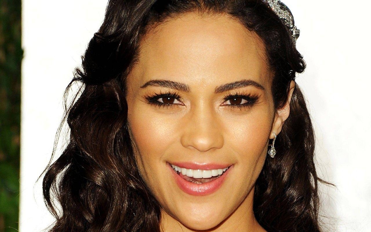 1280x800 INTERVIEW Paula Patton On Being A CoverGirl, and Playing Whitney, Desktop