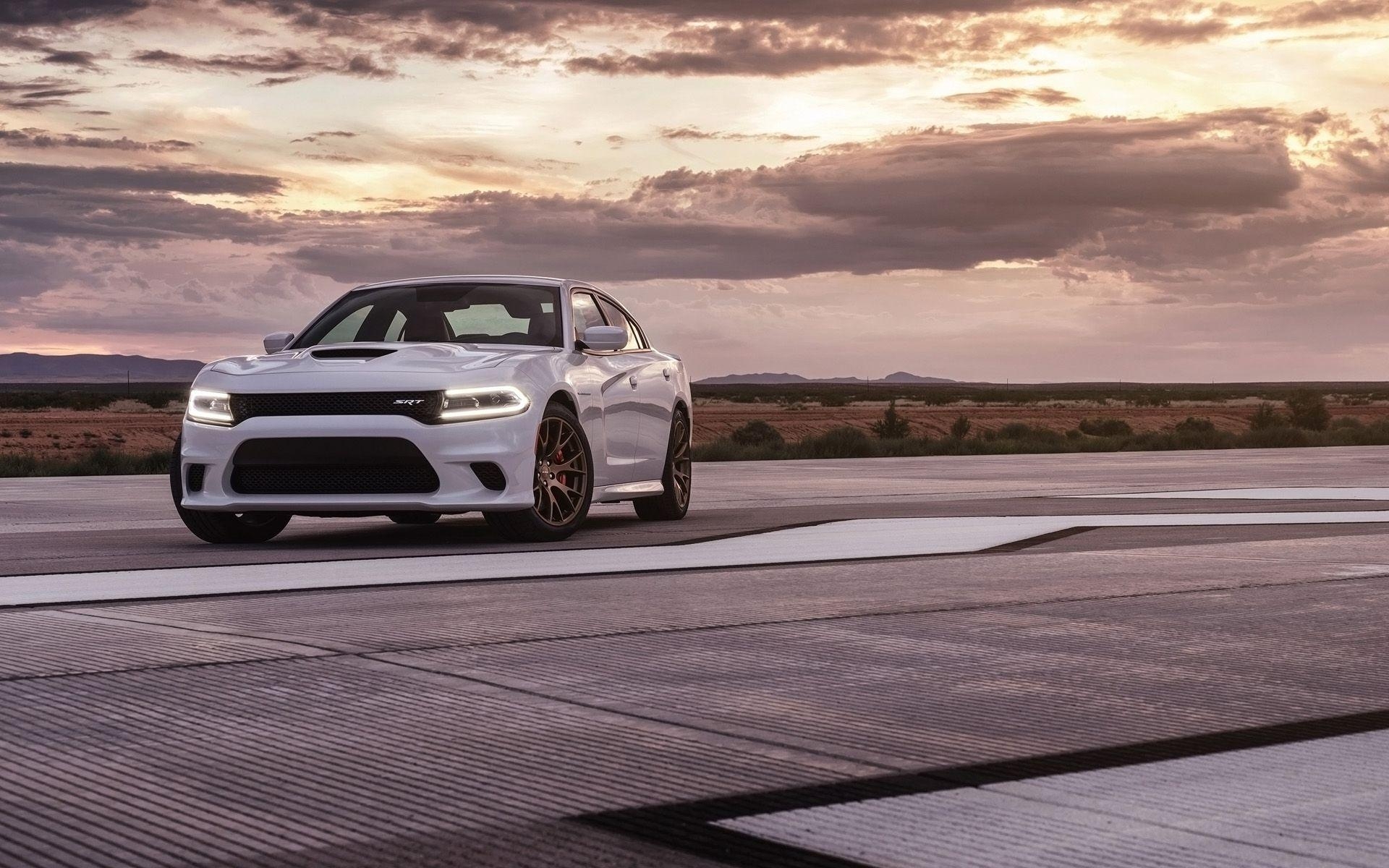 1920x1200 Fantastic 2015 Dodge Charger SRT Hellcat Wallpaper 47619, Desktop