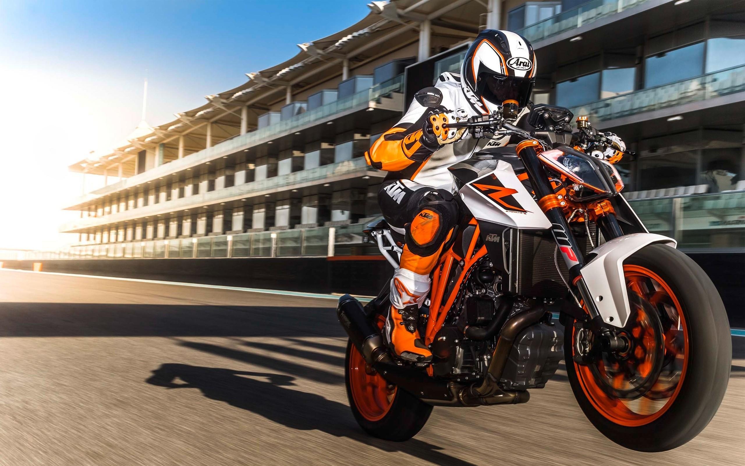 2560x1600 Ktm 390 Duke 2017 Wallpaper, Desktop