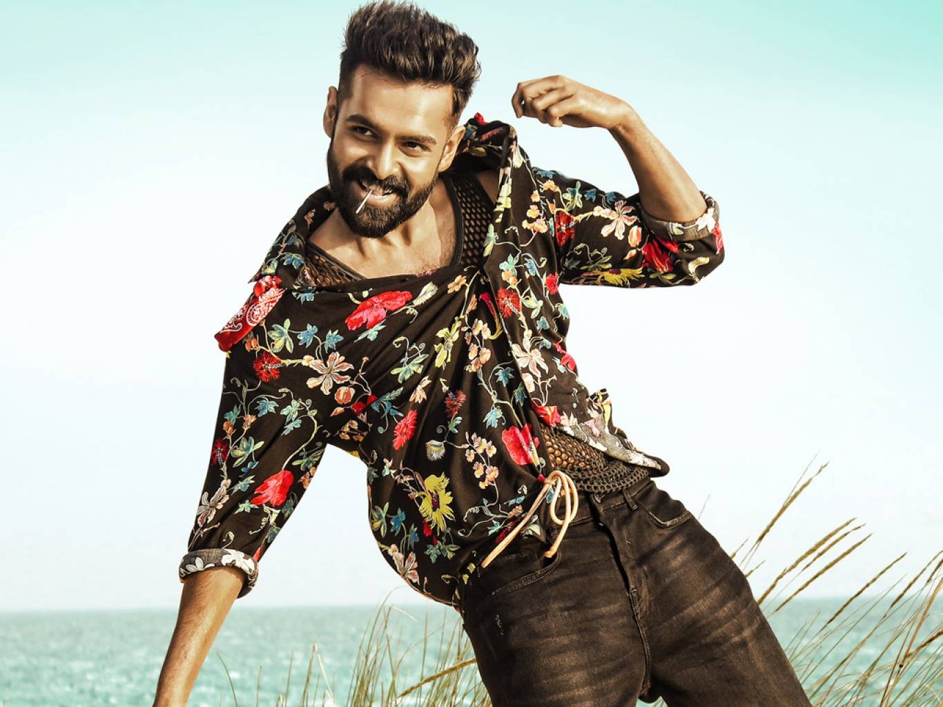 1370x1030 iSmart Shankar Movie HD Wallpaper. iSmart Shankar HD Movie, Desktop