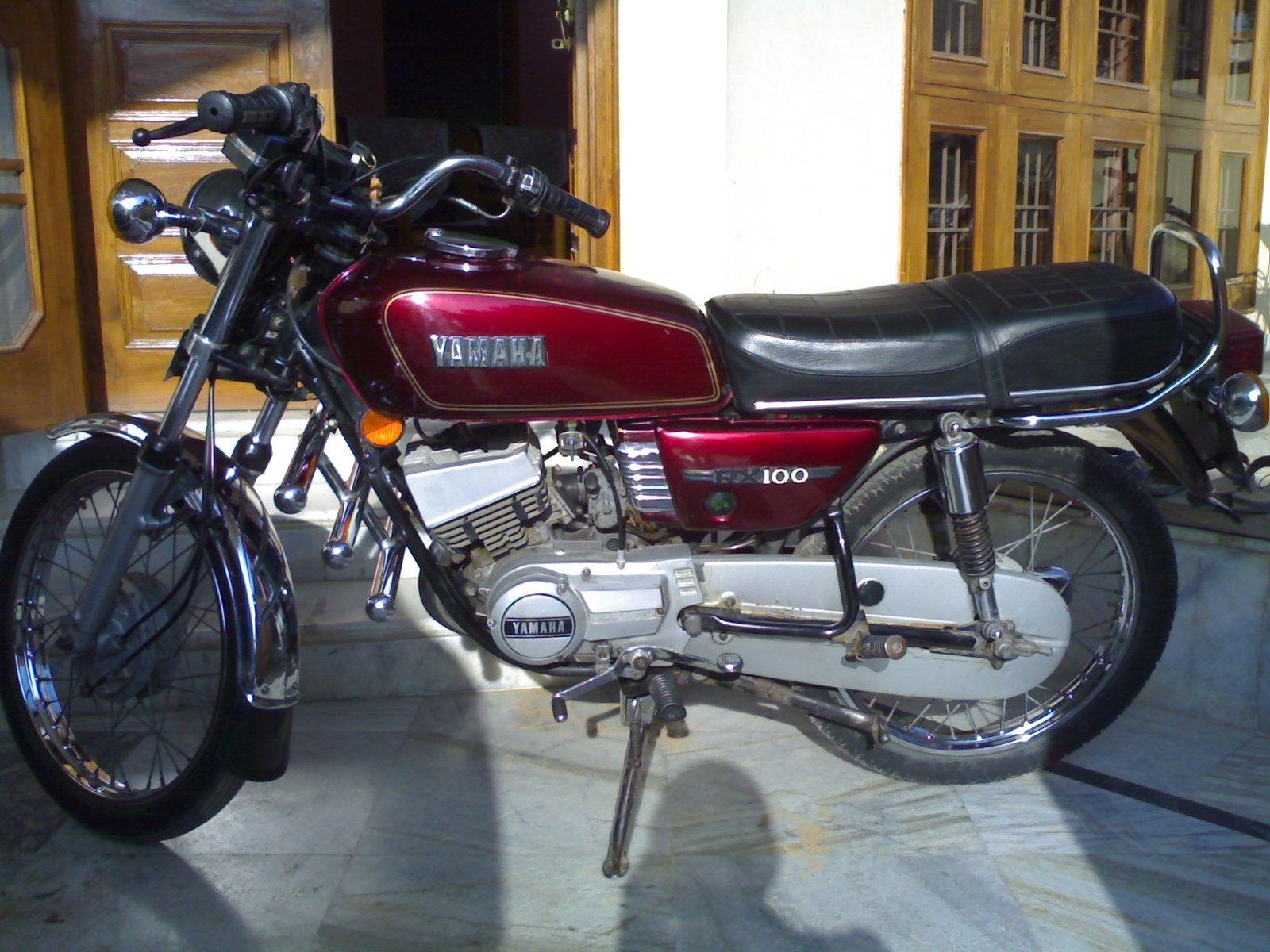 1600x1200 Dream Bike Of Indian Youth Rx 100 Maroon Colour, HD, Desktop