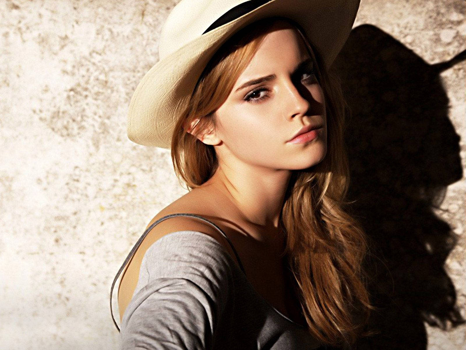 1600x1200 Free Emma Watson Wallpaper Downloads, Emma Watson Wallpaper for FREE, Desktop