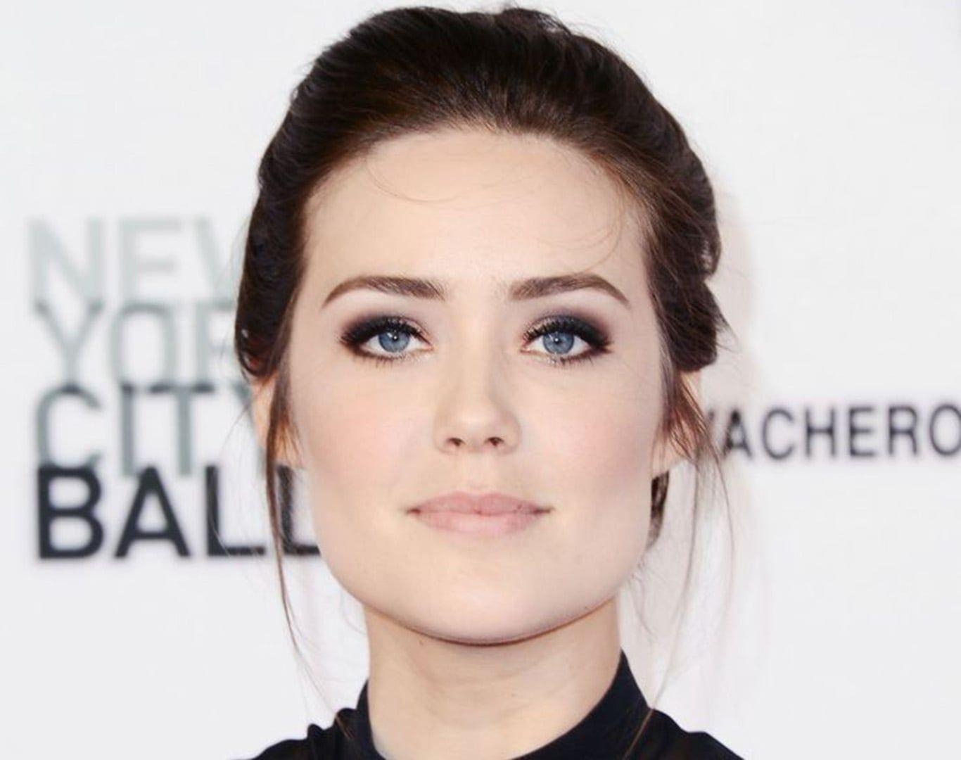 1370x1080 Megan Boone wallpaper HD free Download, Desktop