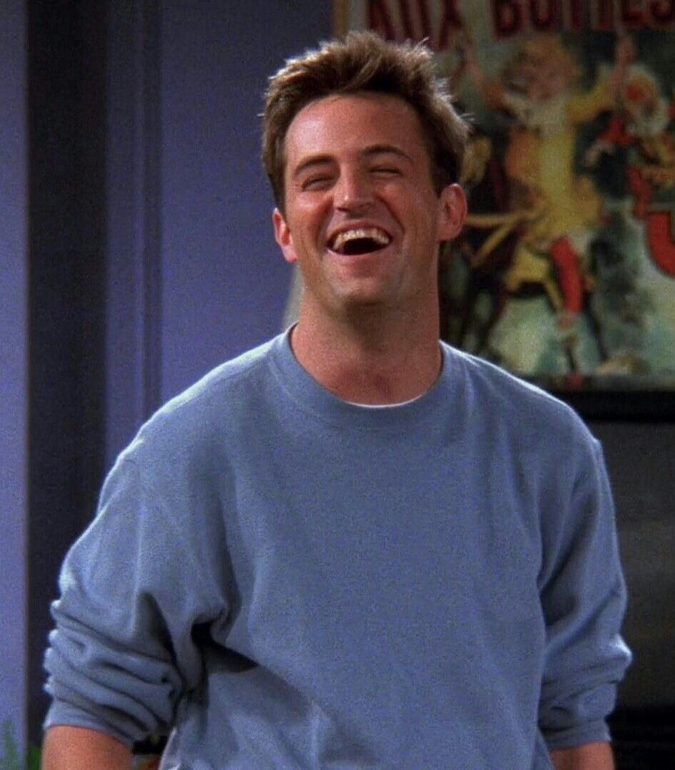 950x1080 Chandler Bing Wallpaper, Phone