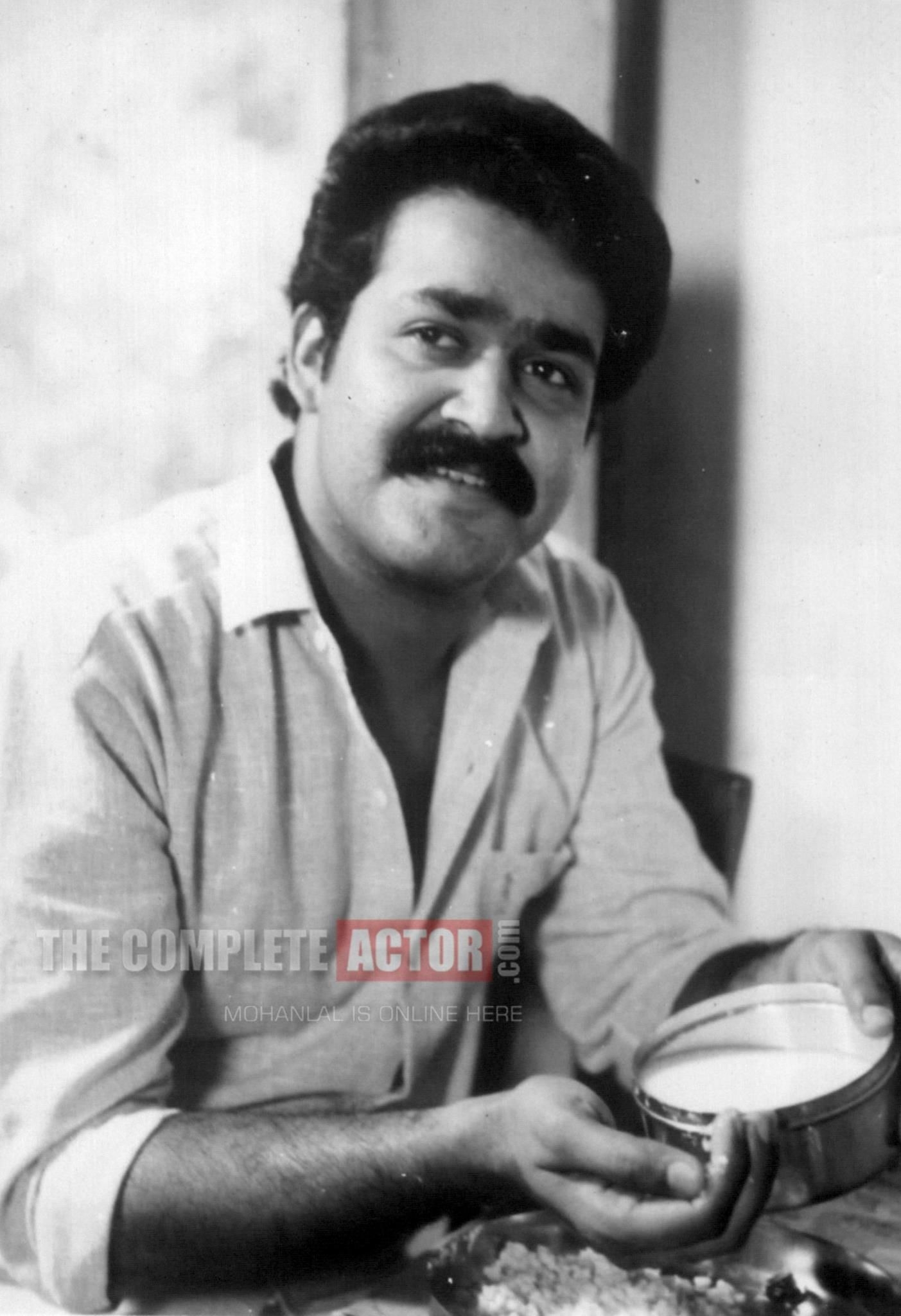 1410x2050 Best Vintage Lalettan image. Actors, Marlon brando, Marlon, Phone