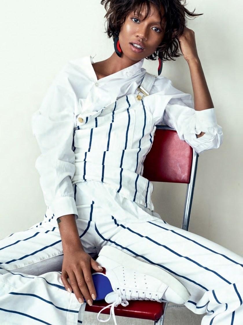 840x1120 ELLE SWEDEN: Adesuwa Aighewi, Phone