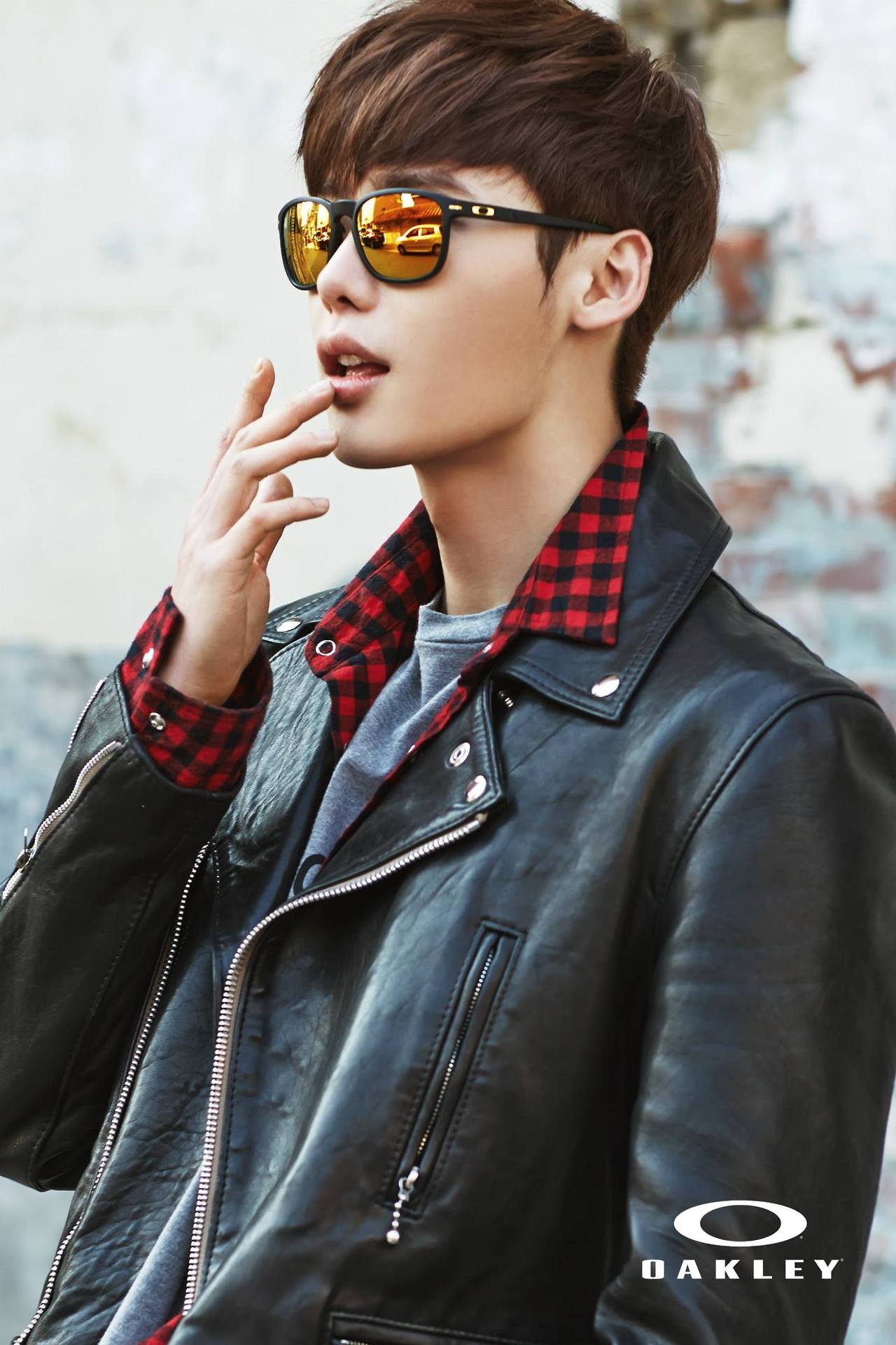 1280x1920 Lee Jong Suk proves glasses are in photo shoot for Oakley, Phone