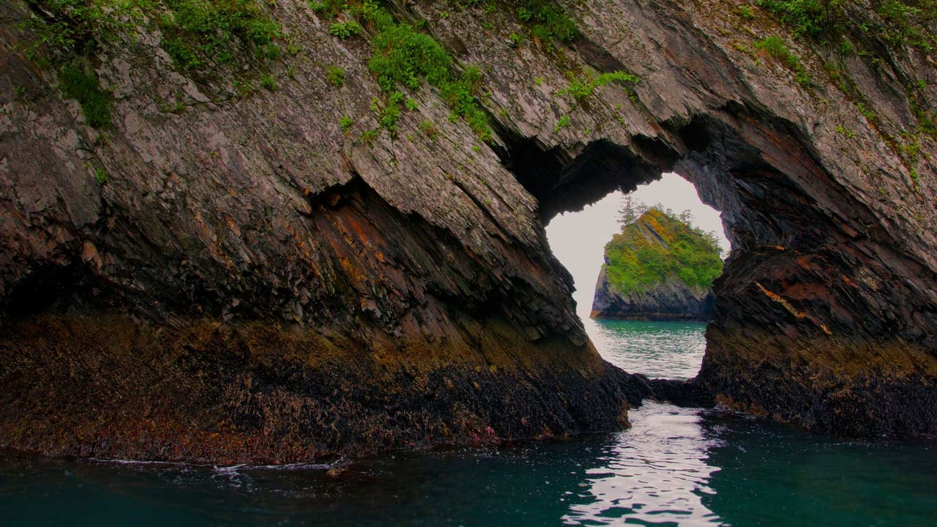 1370x770 Resurrection Bay at Kenai Fjords National Park, Alaska wallpaper, Desktop