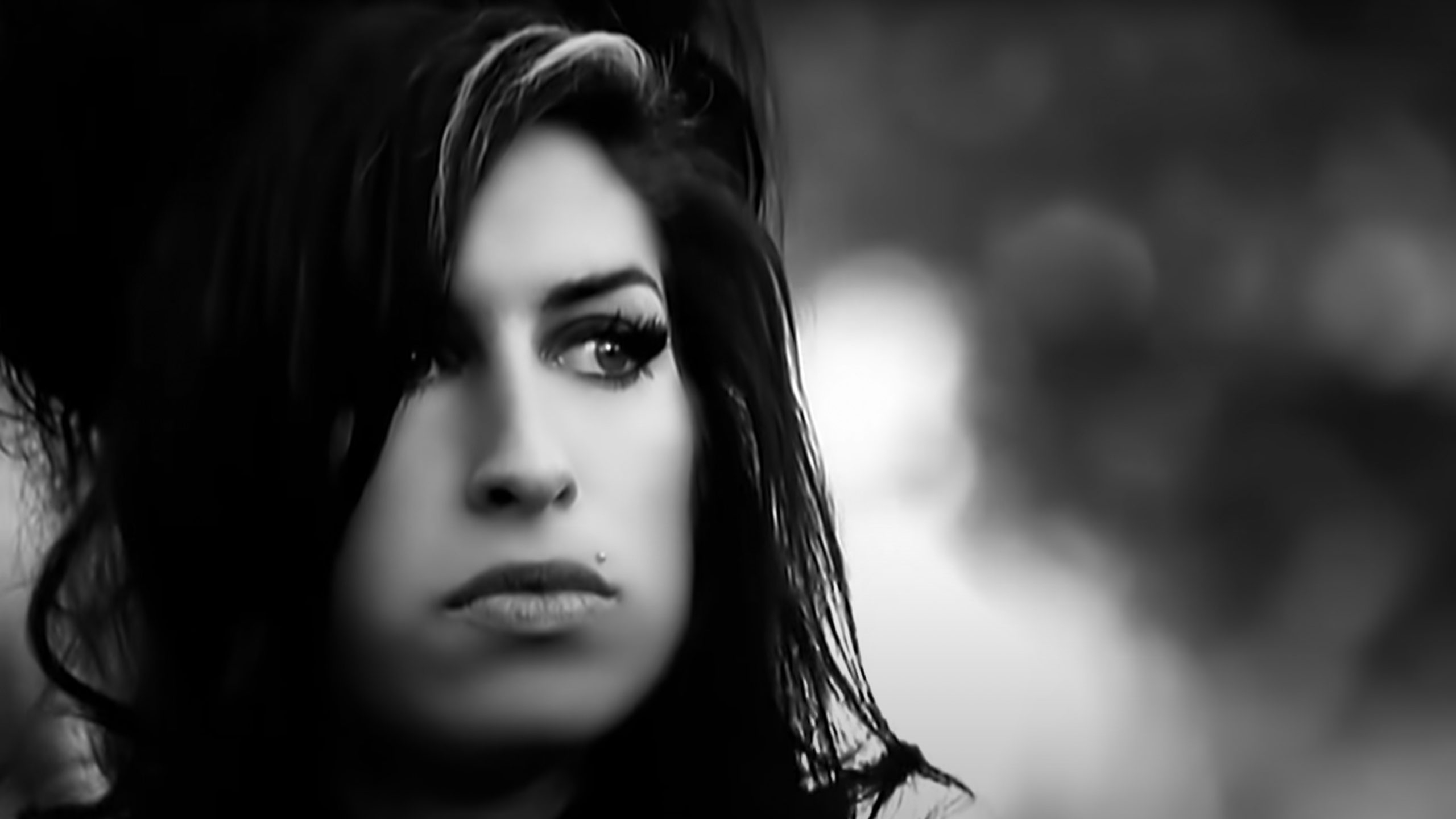 2560x1440 Mark Ronson shares Amy Winehouse's original vocal demo of 'Back To Black' Nostalgic. News, Interviews, Reviews, and more, Desktop