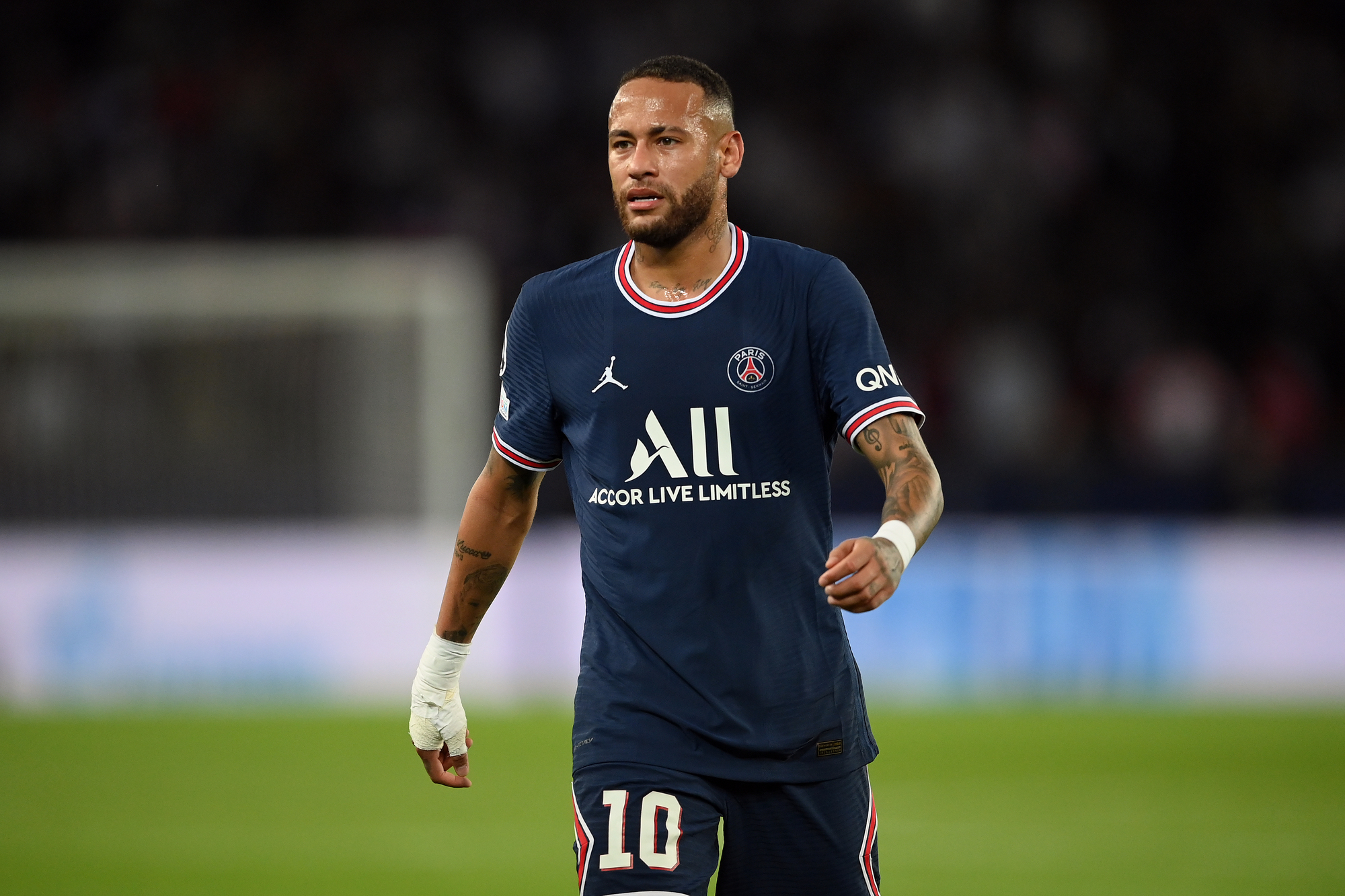 2000x1340 Neymar Wants a Return to Brazil, Playing in MLS When Contract Expires, Desktop