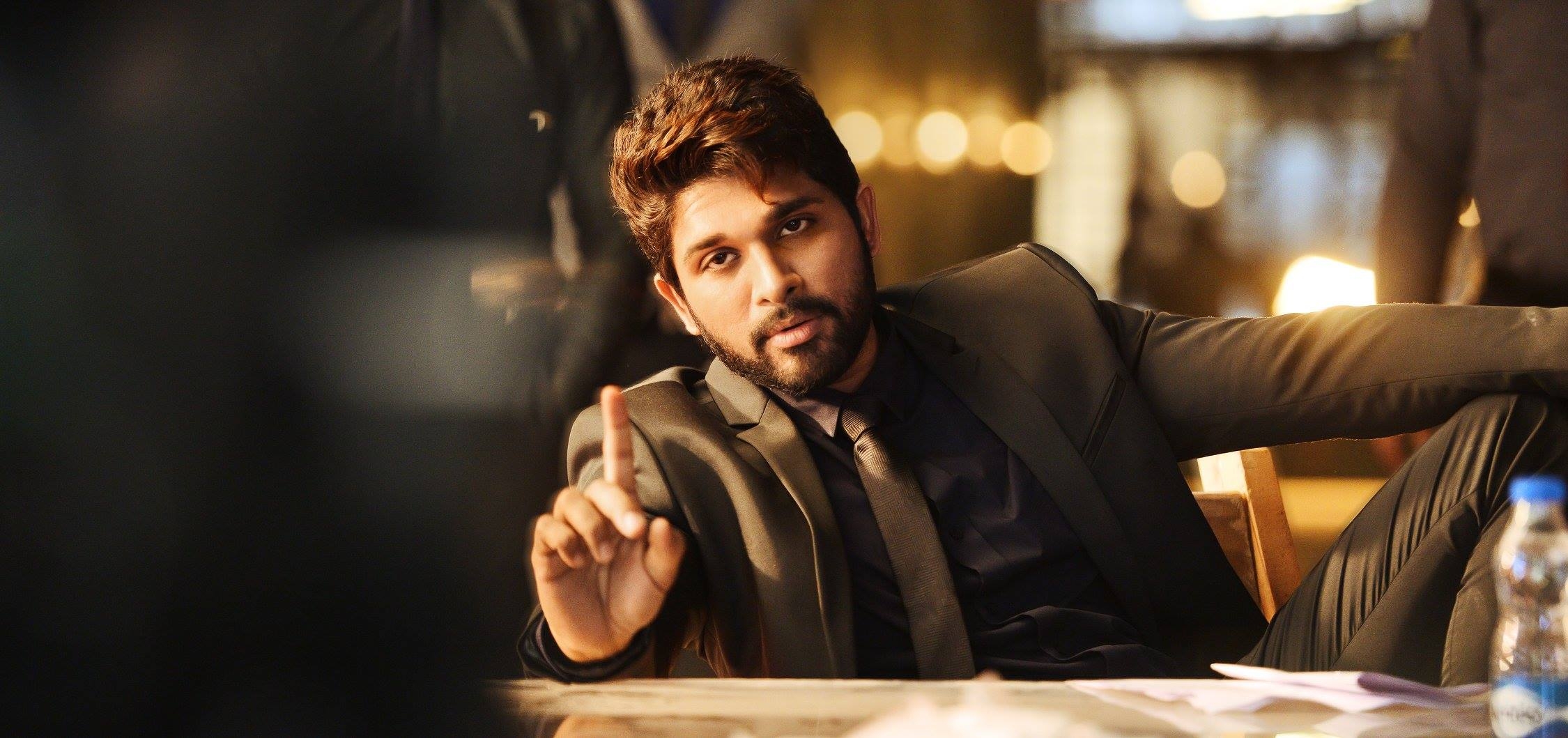 2250x1060 DJ Duvvada Jagannadham Movie Latest Photo HD Stills. Allu Arjun, Dual Screen