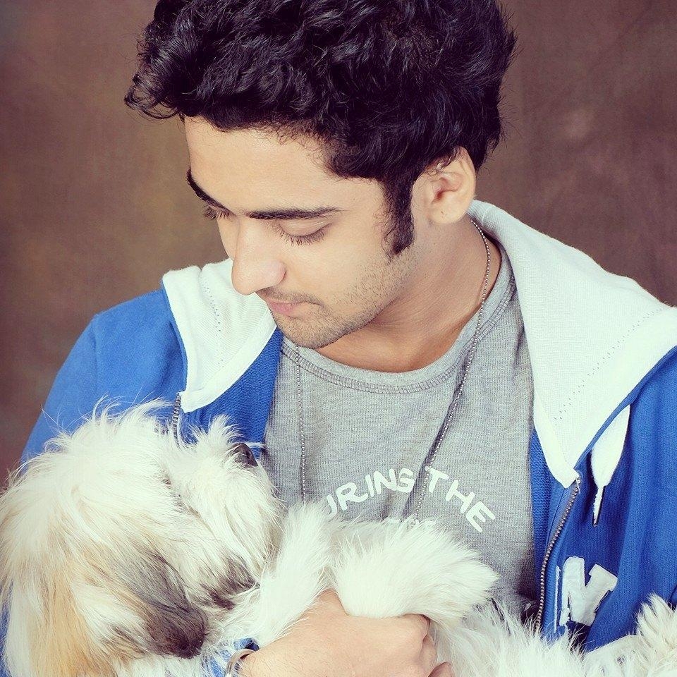 960x960 Sumedh Mudgalkar, Actor, Phone