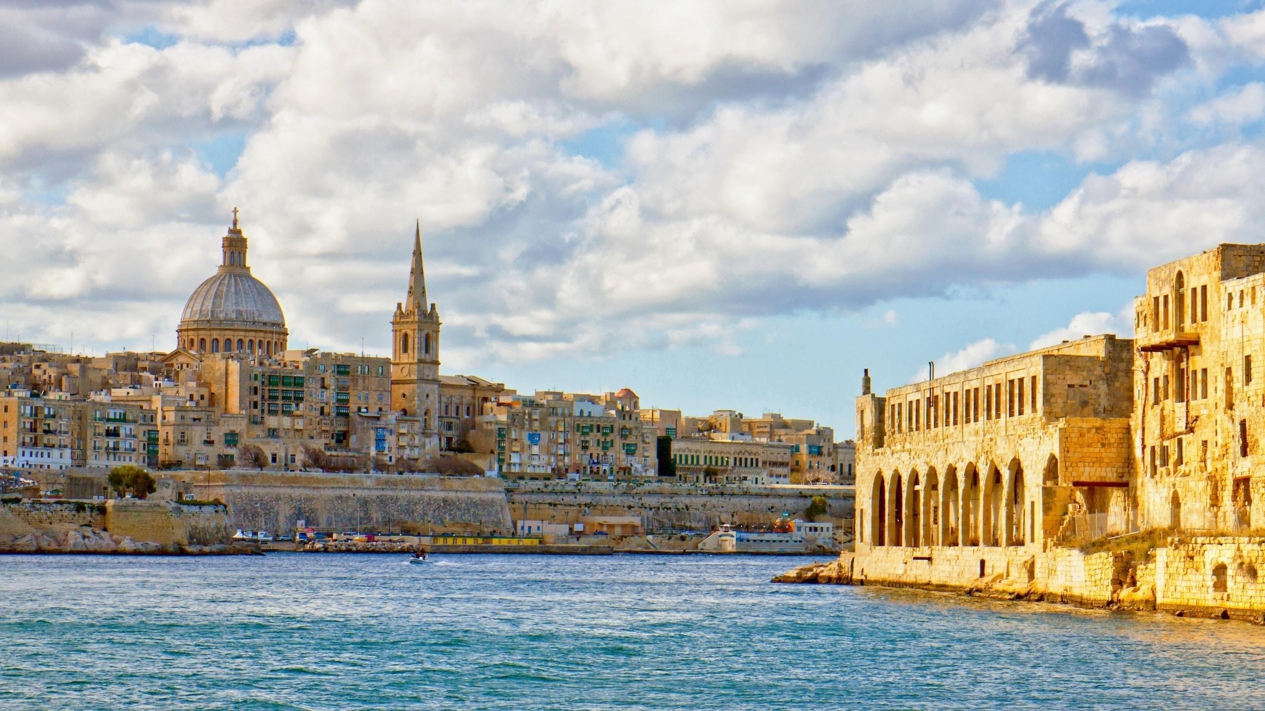 2560x1440 Download  Valletta wallpaper, Desktop