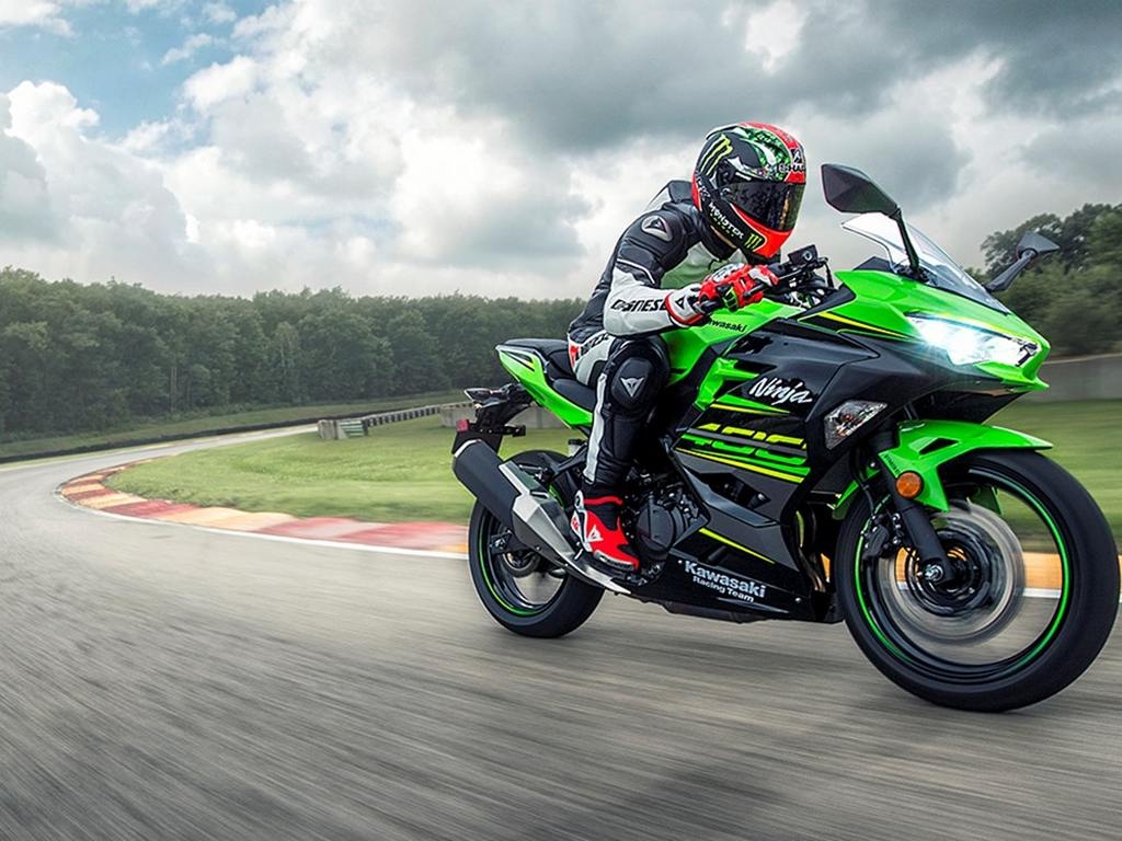 1030x770 Kawasaki Ninja 400 Launched In India, Specs, Features, Desktop