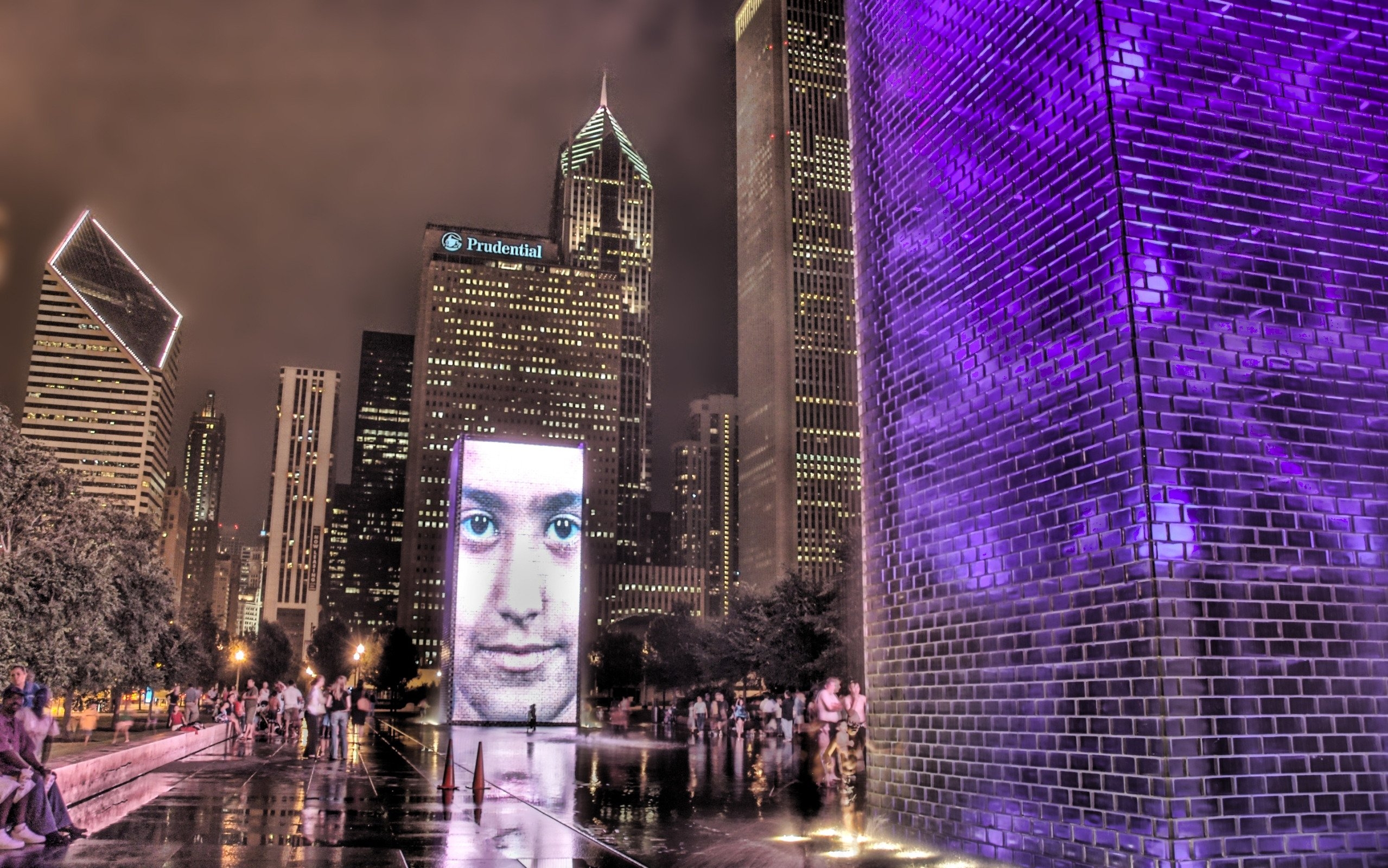 2560x1600 Crown Fountain, Millennium Park in Chicago, Illinois, USA widescreen, Desktop