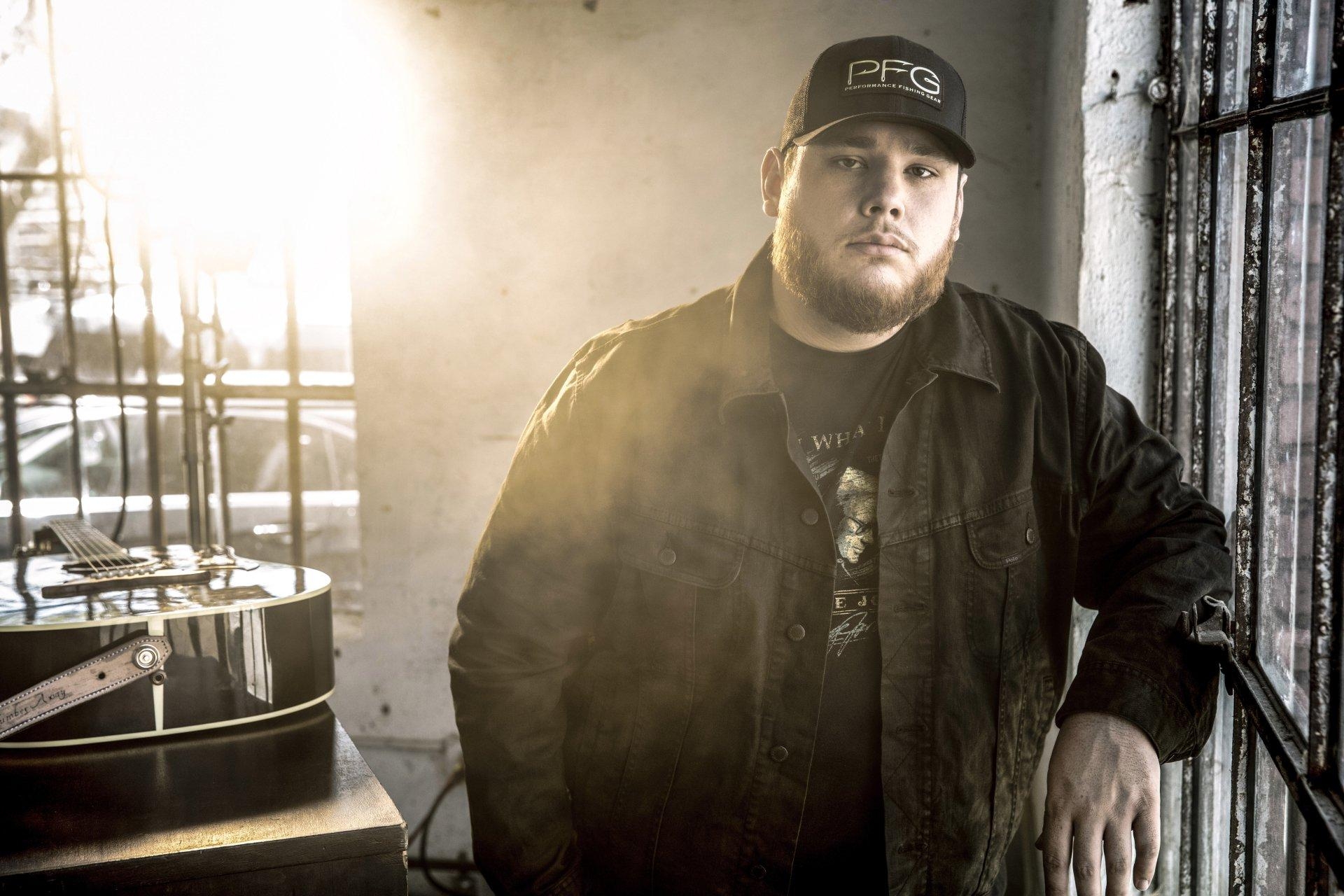 1920x1280 Luke Combs 8k Ultra HD Wallpaper, Desktop