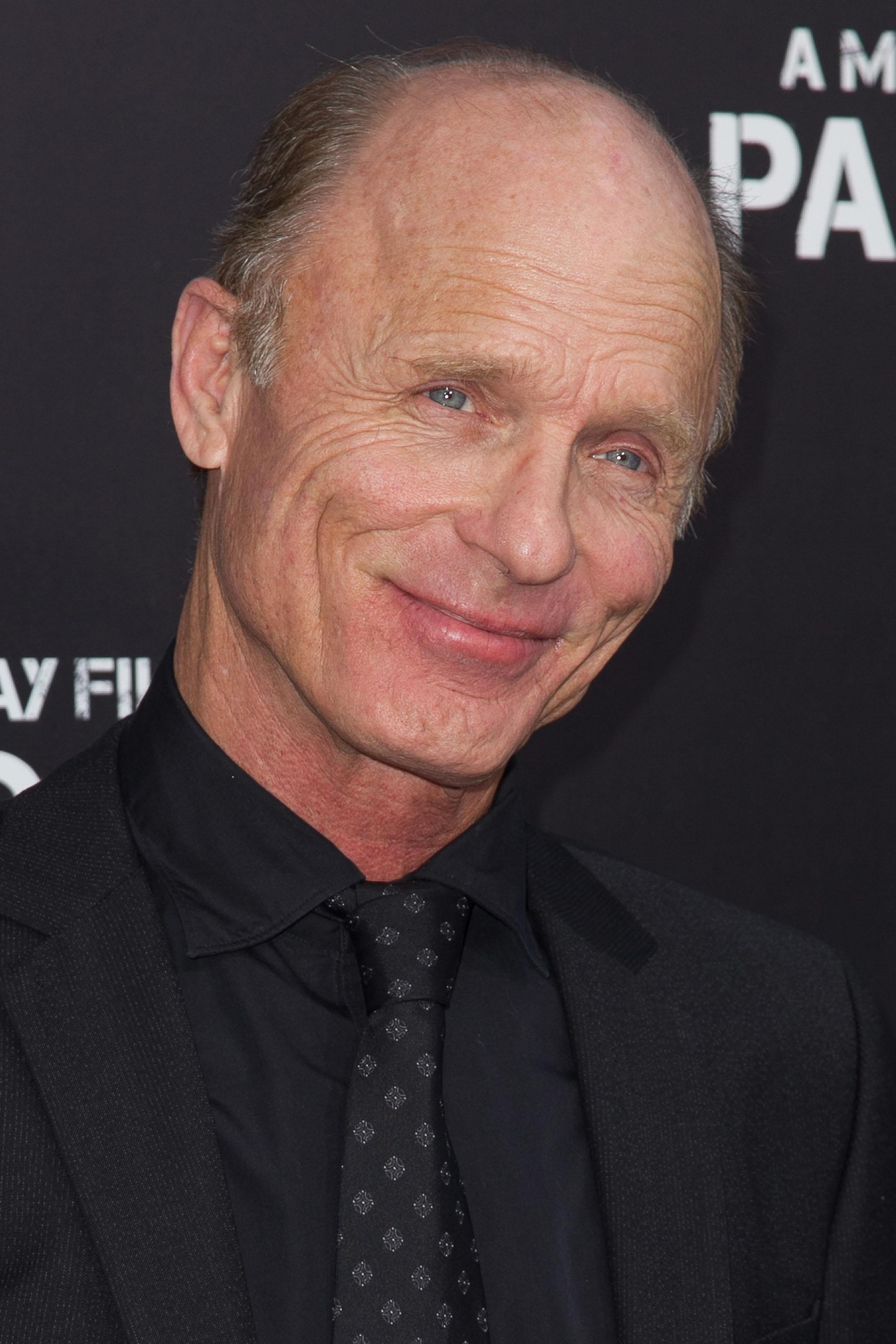 2140x3210 Ed Harris Wallpaper High Quality, Phone