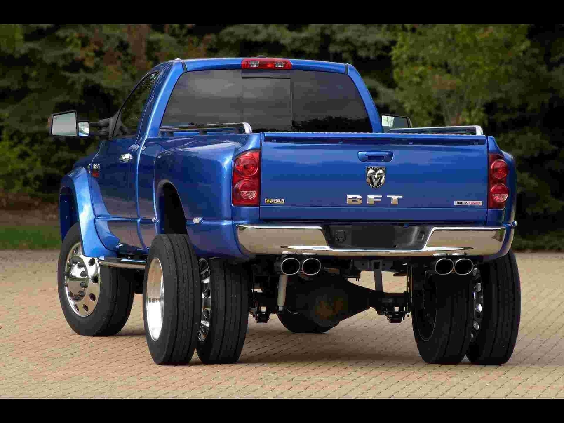 1920x1440 Lifted Trucks Wallpaper background picture, Desktop