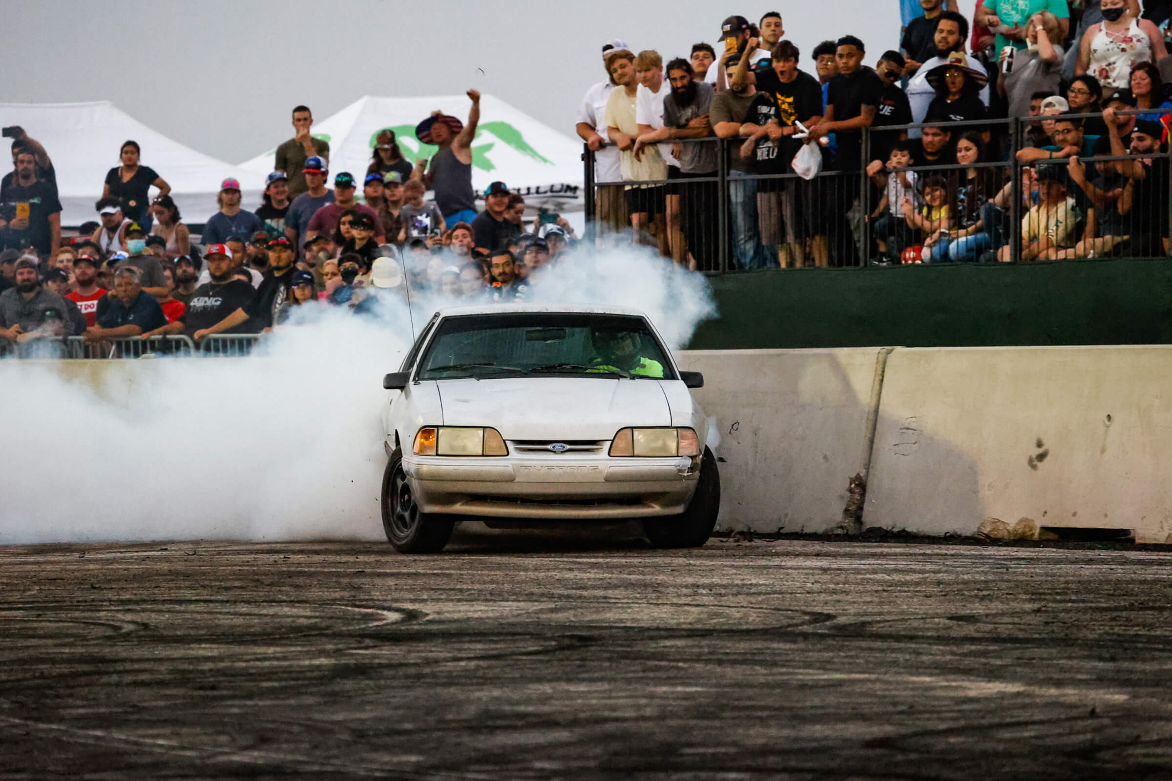 2400x1600 Having A Rowdy Good Time At Cleetus & Cars In Houston, Texas Motor Life, Desktop