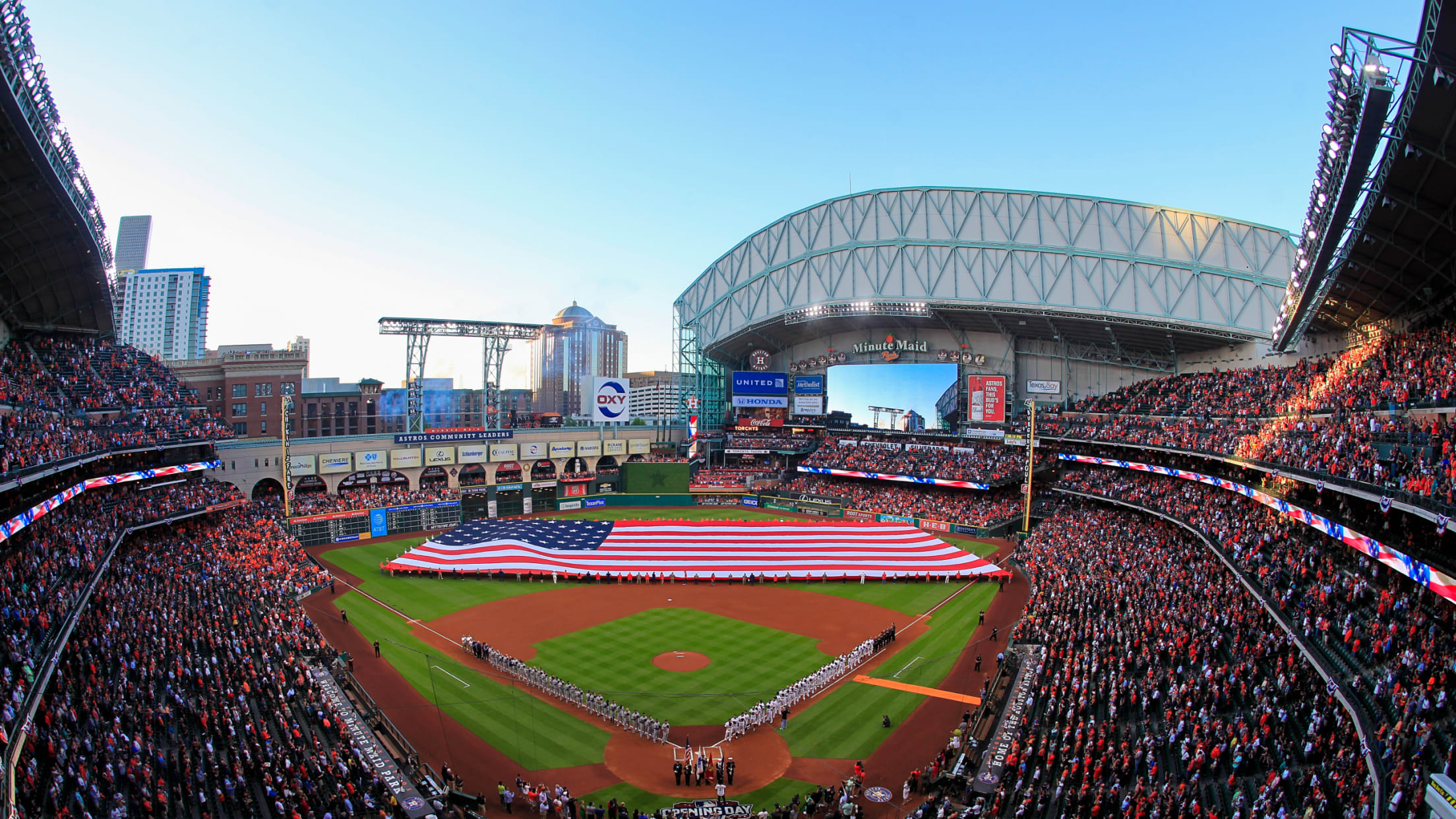 2210x1250 Minute Maid Park: Home of the Houston, Desktop