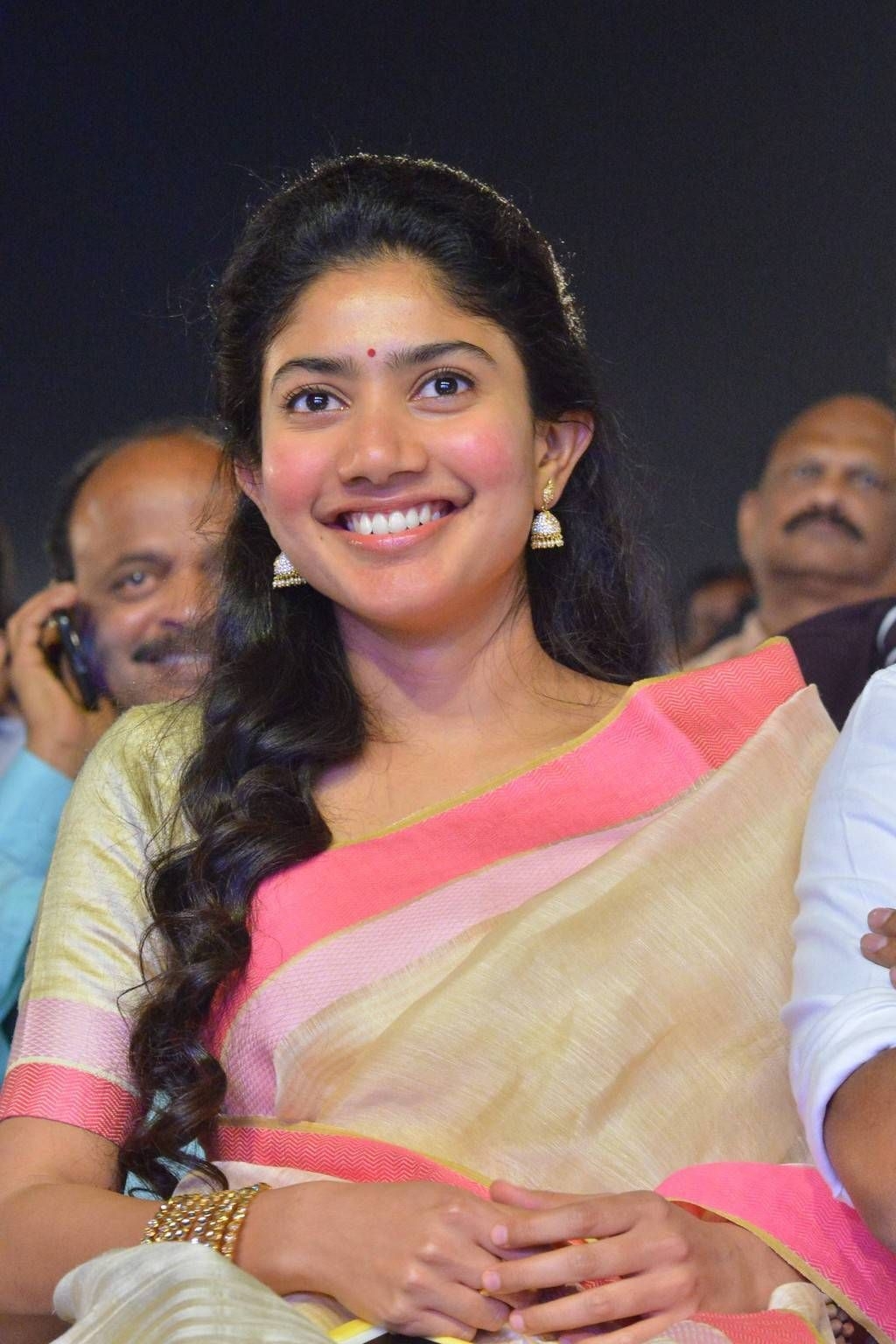 1030x1540 Sai Pallavi Saree Photo At Mca Movie Pre Release Event, Phone