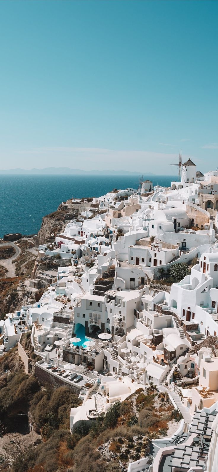 740x1600 Santorini Greece during daytime #ocean #summer #Santorini #greece #iPhoneXWallpaper. Grécia santorini, Sobre a grécia, Viagem grecia, Phone