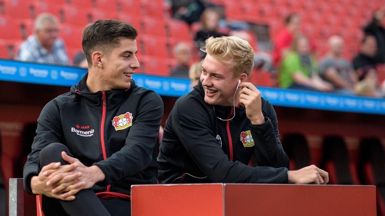 1280x720 Julian Brandt. ADORABLES HOT AF!. Julian Brandt, Soccer Players, Desktop