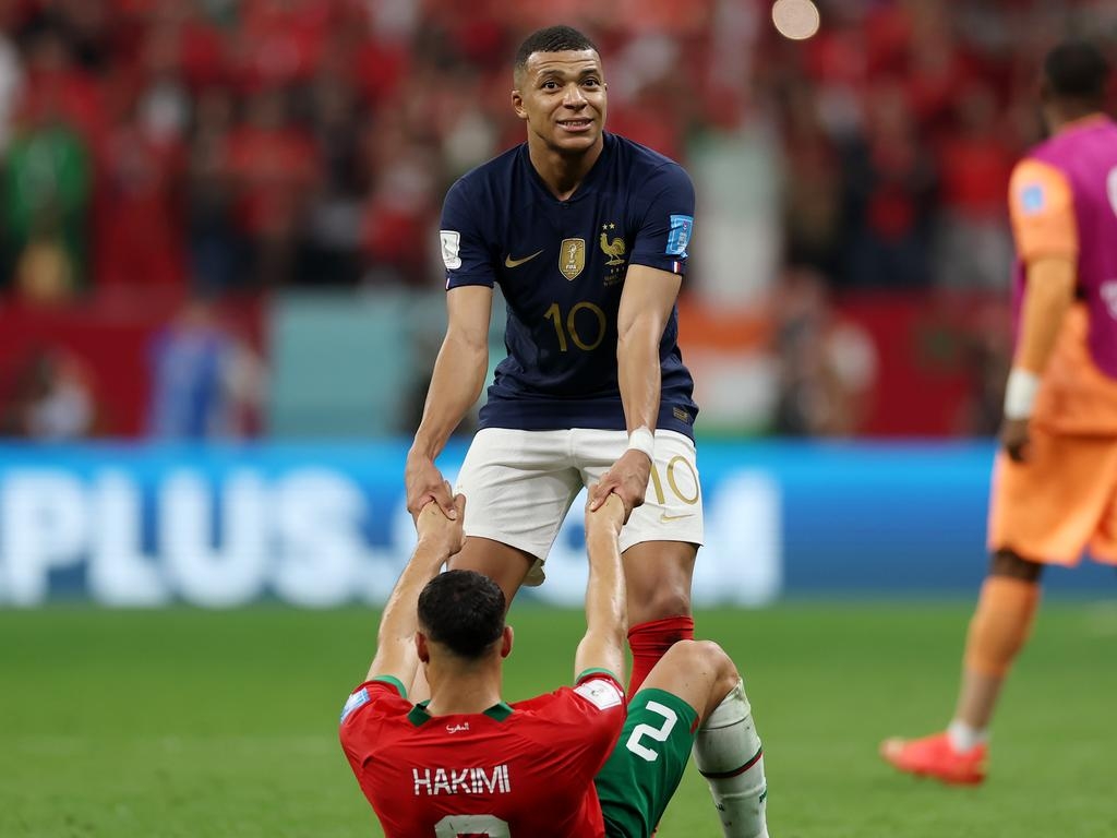 1030x770 World Cup 2022: Great friends Achraf Hakimi and Kylian Mbappe carry their nation's hopes in personal duel, Desktop