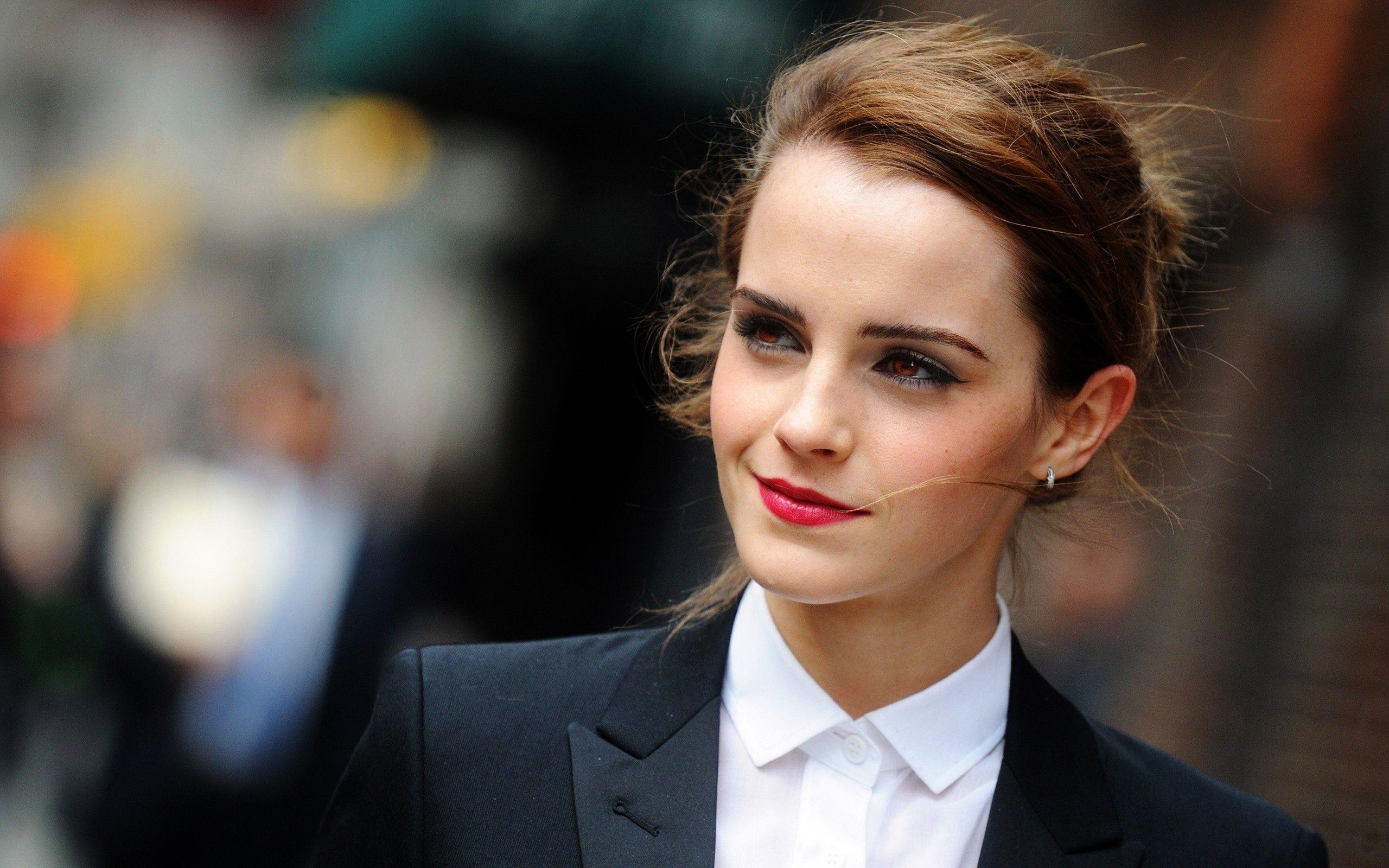 2560x1600 Emma Watson Actress 4K Wallpaper 2068  px Picky, Desktop