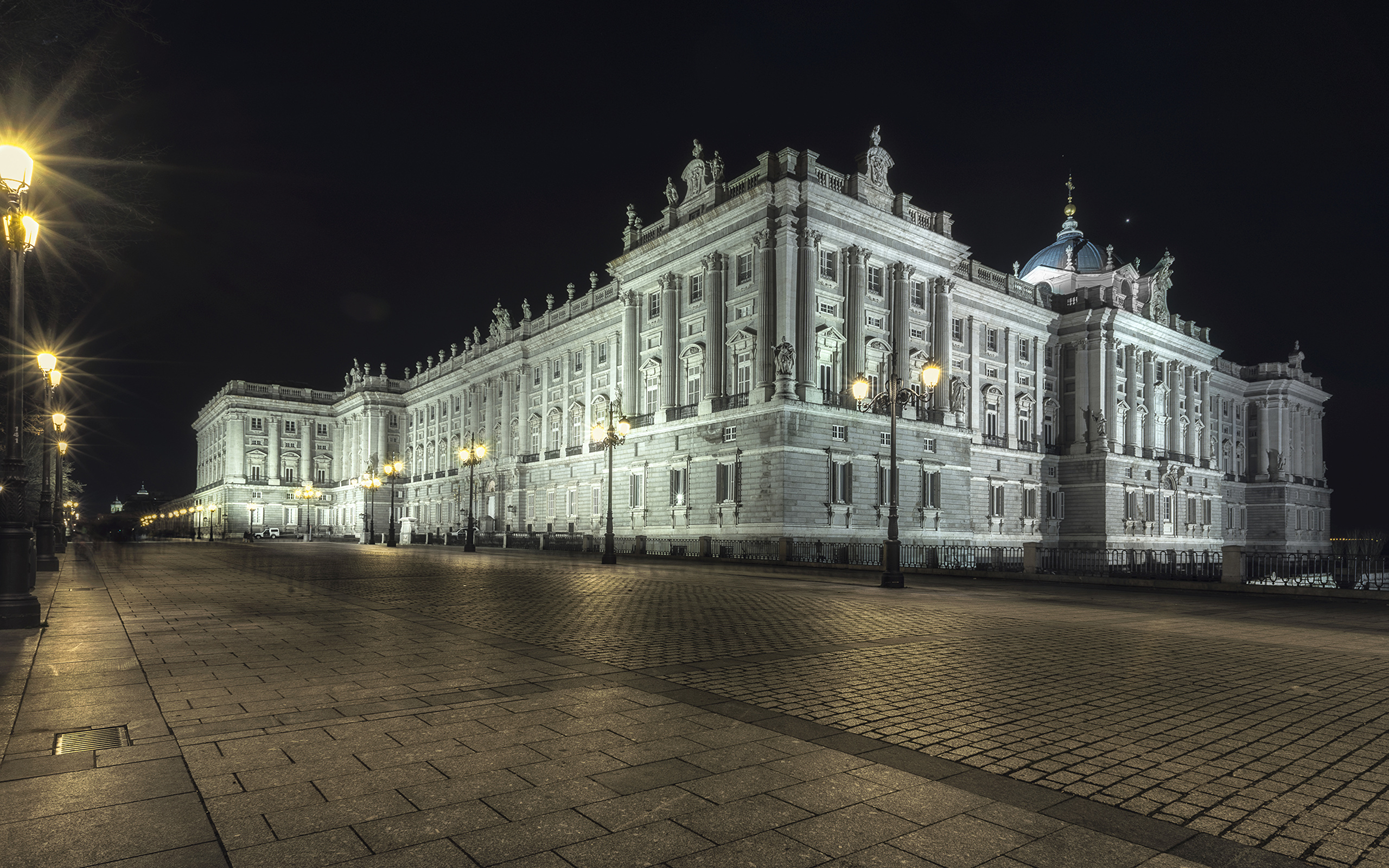 2560x1600 Wallpaper Madrid Palace Spain Town square Palacio de, Desktop