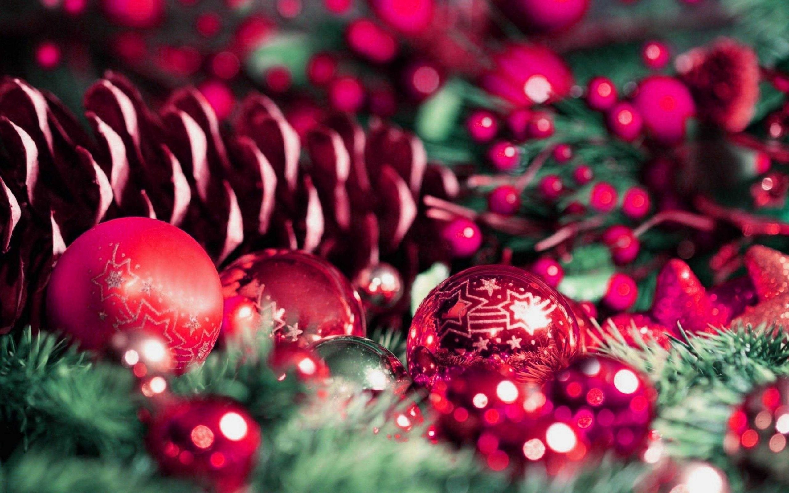 2560x1600 The 20 Aesthetic Christmas Wallpaper for 2022, Desktop