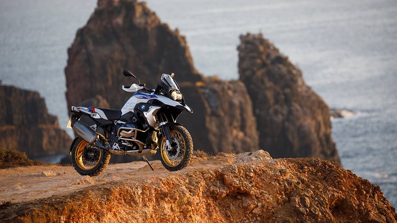 1280x720 New BMW R 1250 GS And RT Finally Shown In The Metal, Desktop