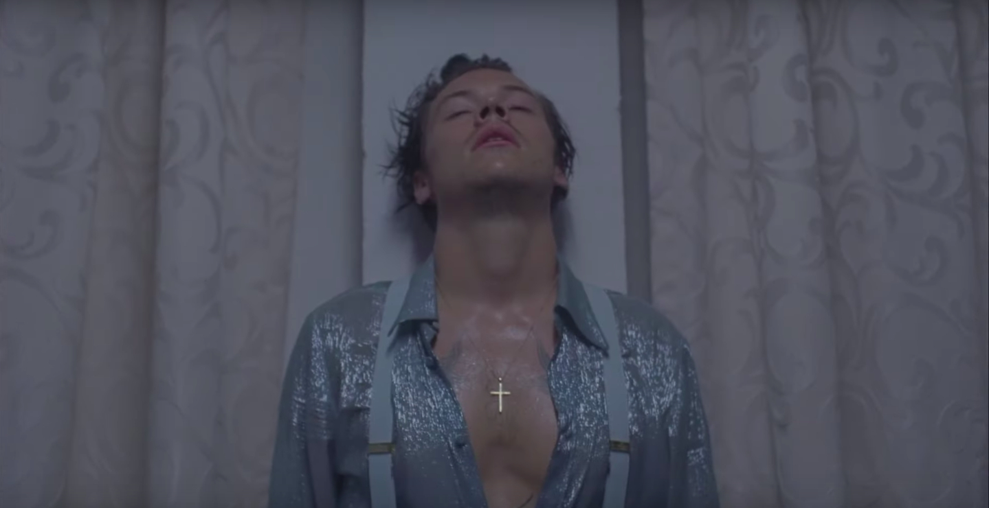 1440x740 Harry Styles' 'Lights Up' Video From New Album: Watch, Desktop