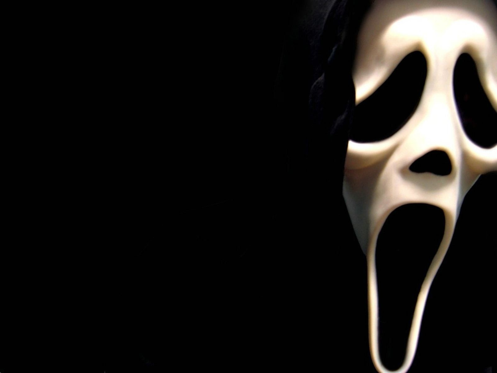 1600x1200 White ghost face mask, Scream, mask, movies, horror HD wallpaper, Desktop