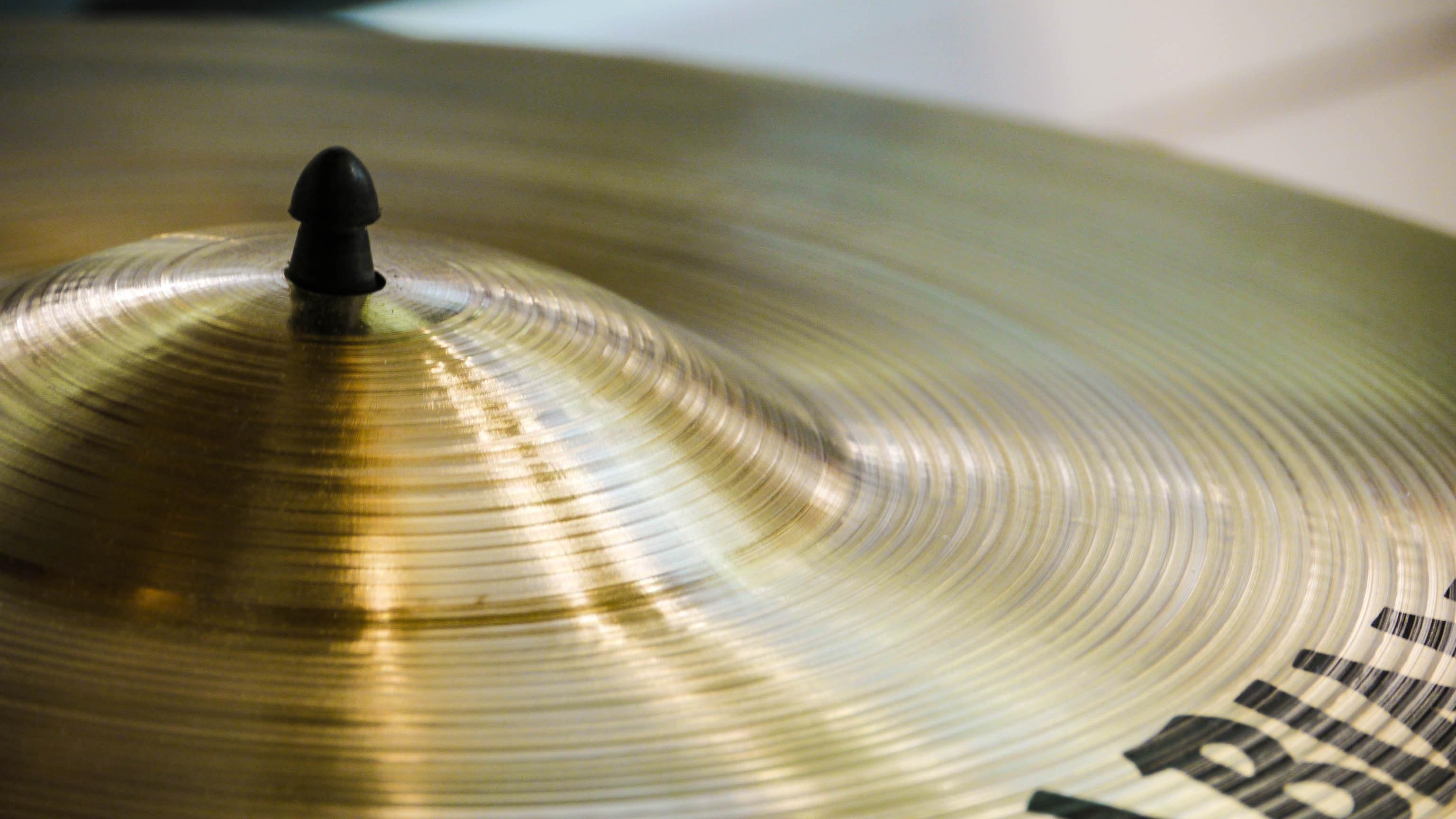 3080x1730 brass cymbal free image, Desktop